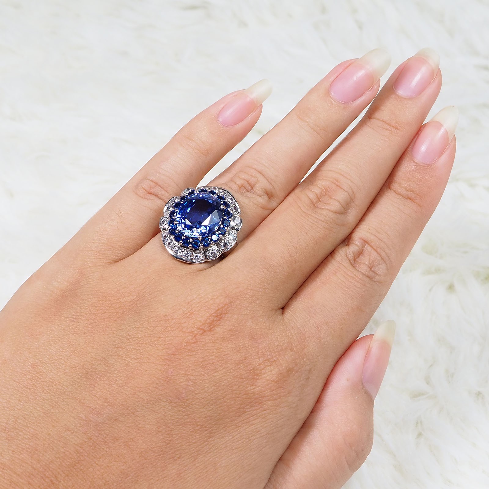 Cornflower Blue Sapphire Oval 9Ct 925 Sterling Silver Handmade Pavé Ring Style