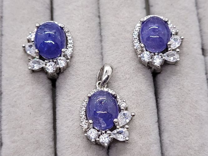 Fabulous Iolite Earrings & Necklace! Sterling