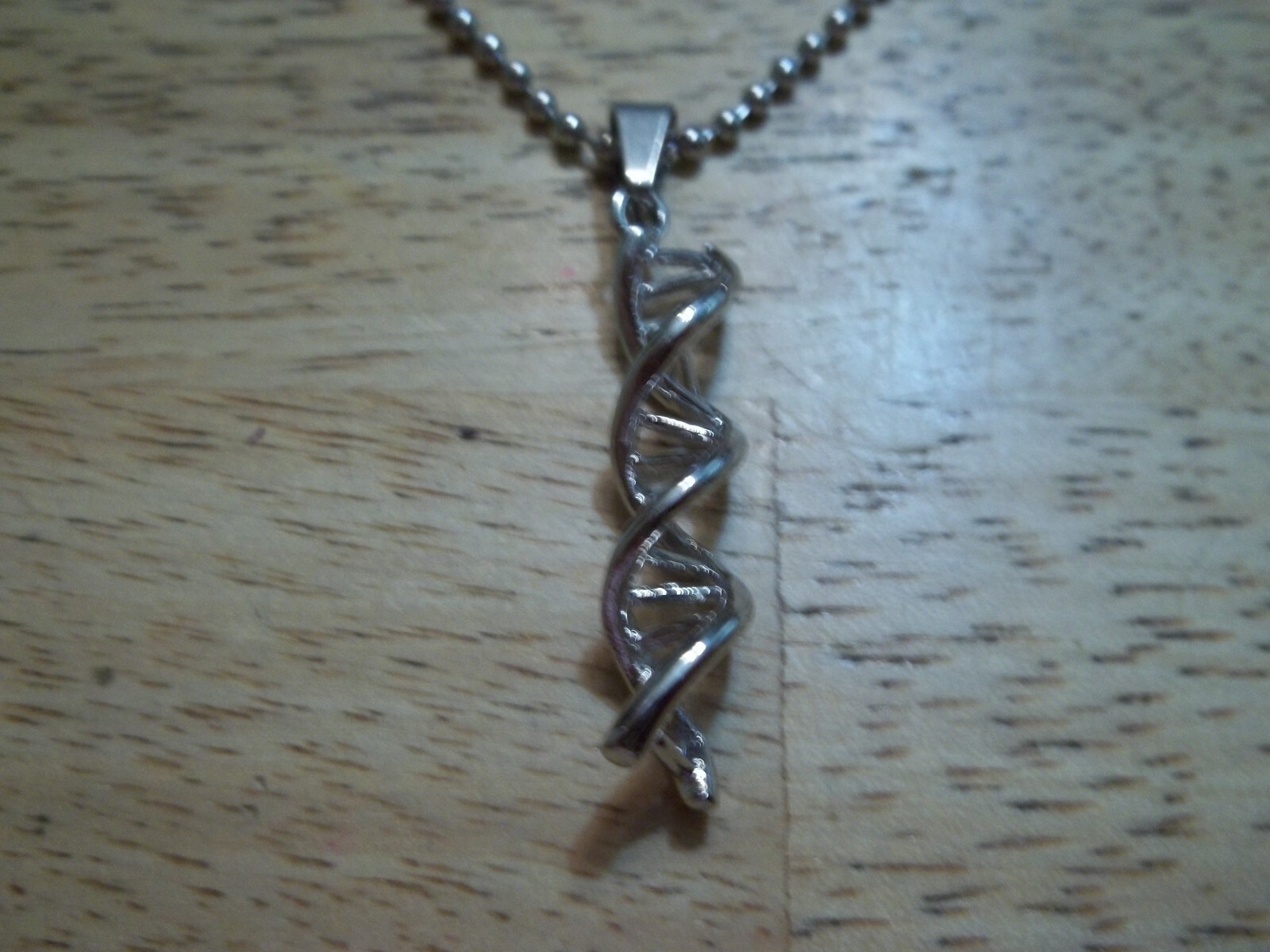 DNA DOUBLE HELIX 3D CHEMISTRY Necklace Stainless Chain