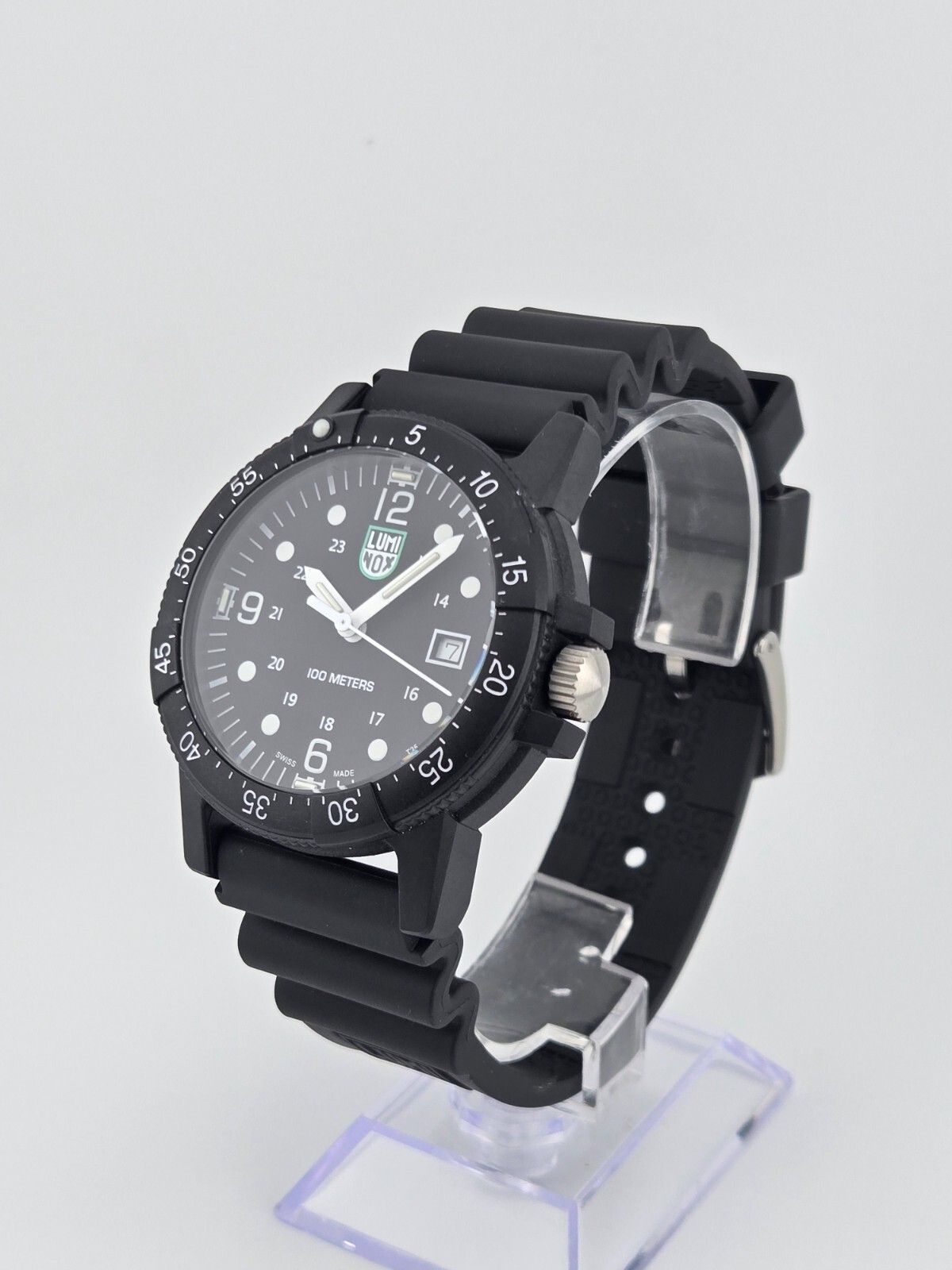 Luminox Sea Bass CARBONOX Men’s Black Dial Rubber Strap Watch – X2.2001