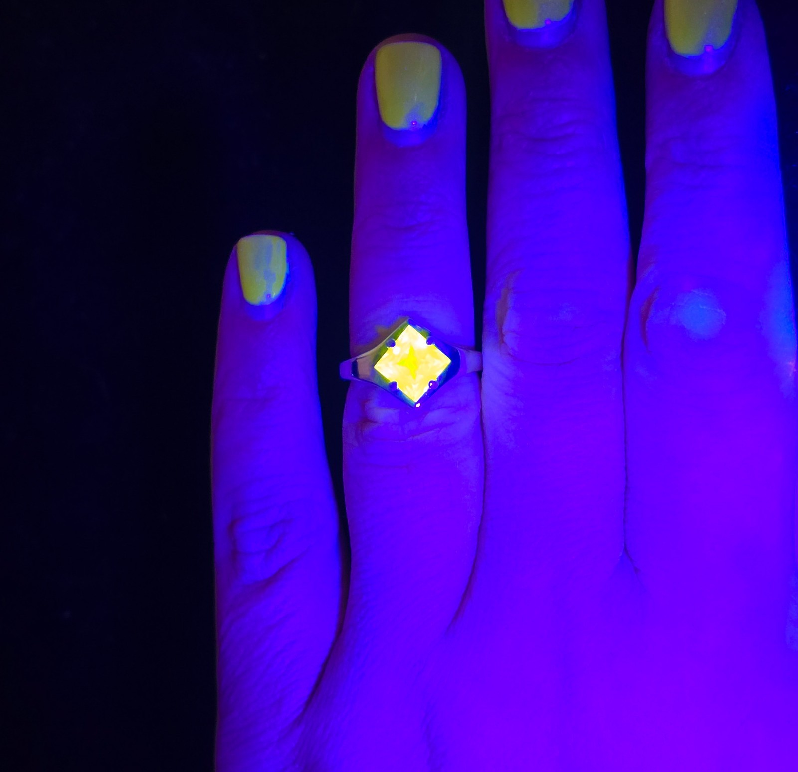 Sterling YAG Ring UV Yellow Yttrium Aluminum Garnet Square Princess Cut Shield