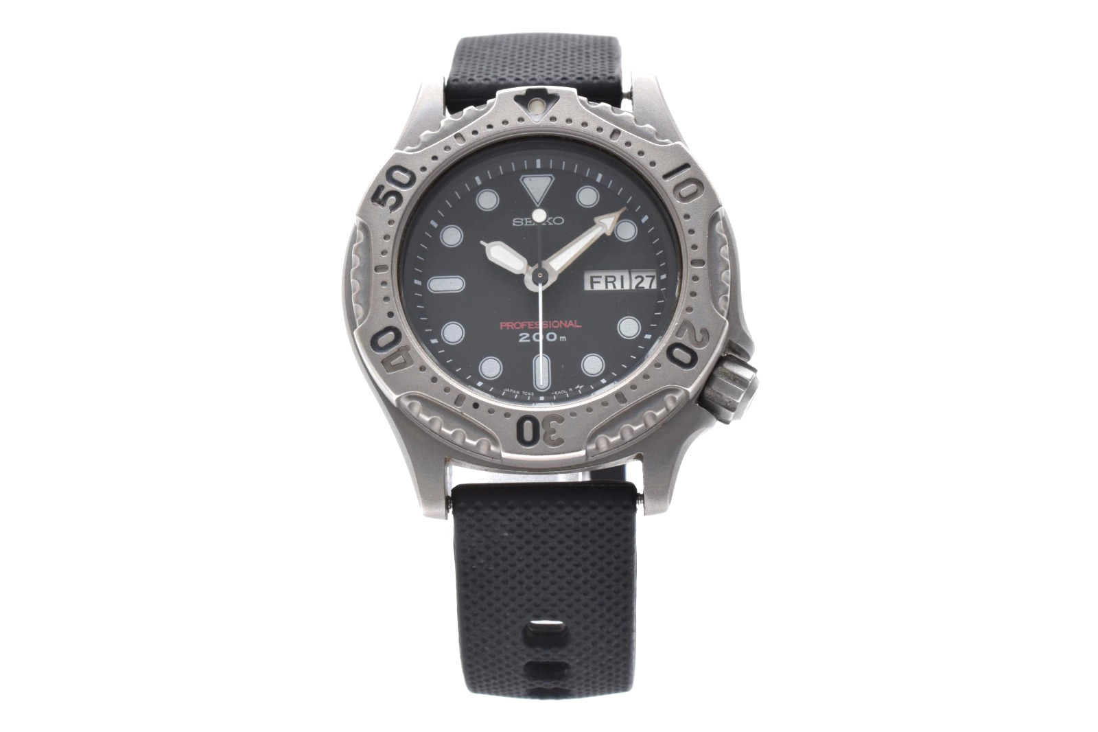 Seiko 7C43-6A10 Professional 200M Diver Titanium Quartz Rubber Strap Men’s Japan