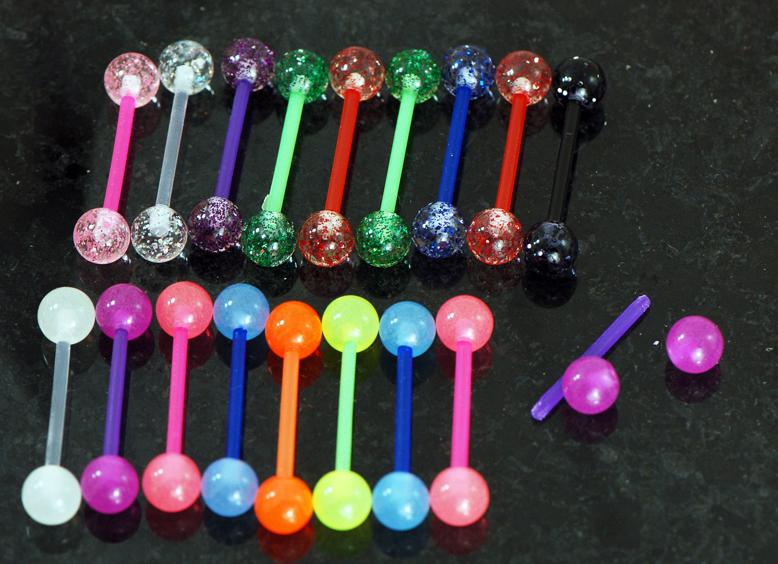 20Pc Mix Glow In The Dark + Glitter Bio-Flexible Tongue Barbells, Nipple Rings