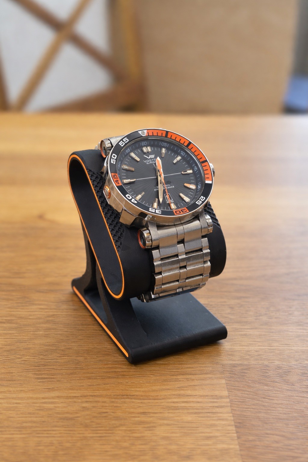 Premium Watch Stand — Timepiece Display & Desk Organizer for Home or Office