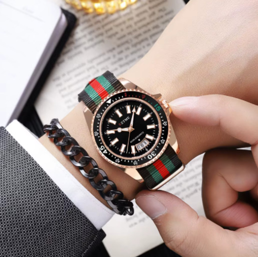 Men’s Nylon Strap Quartz Watch Luxury Casual Military Sport Wristwatch Fashion