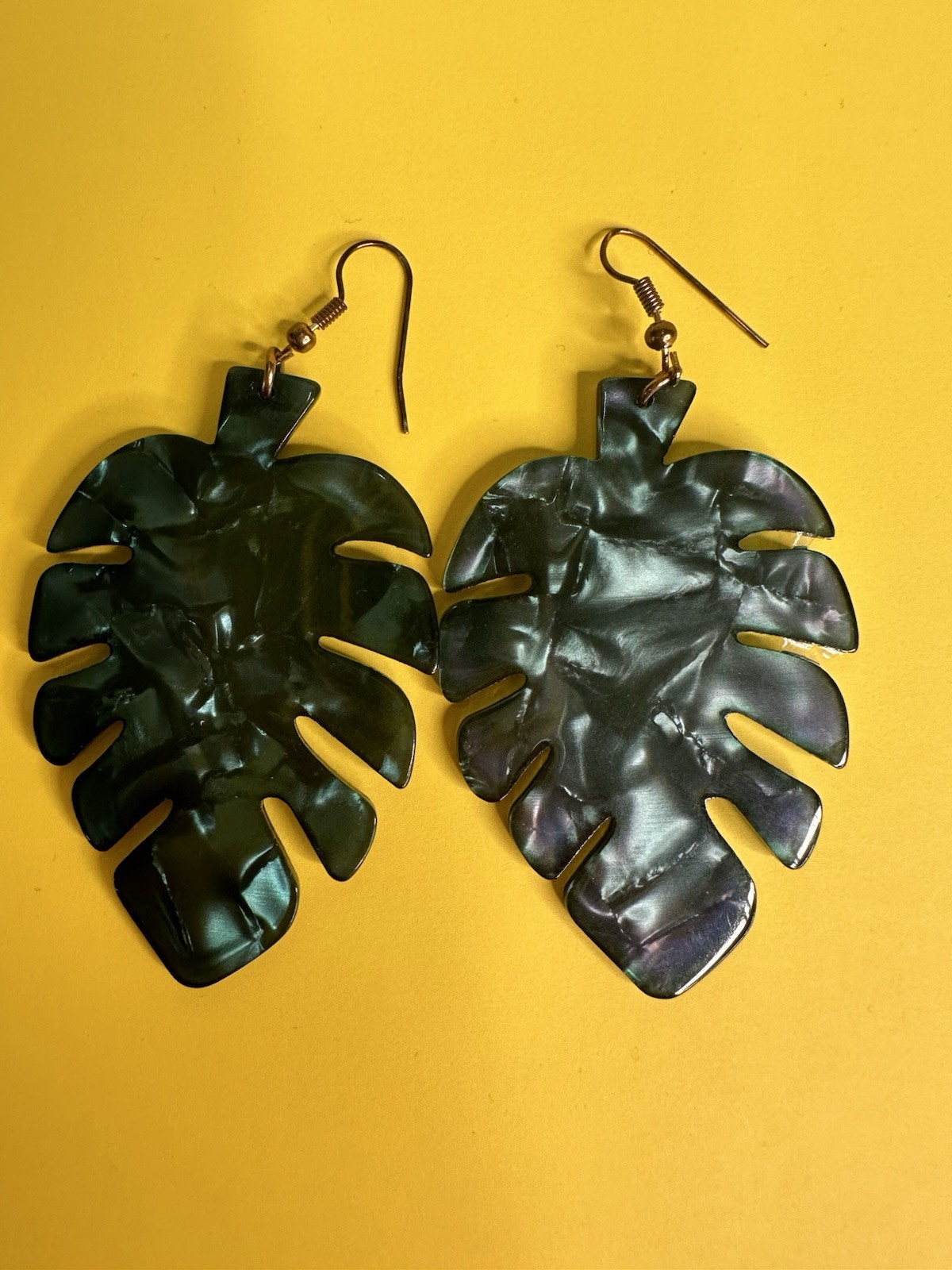 Green Monstera Leaf Earrings Acrylic Palm Plant Drop Dangle Tropical Jewelry