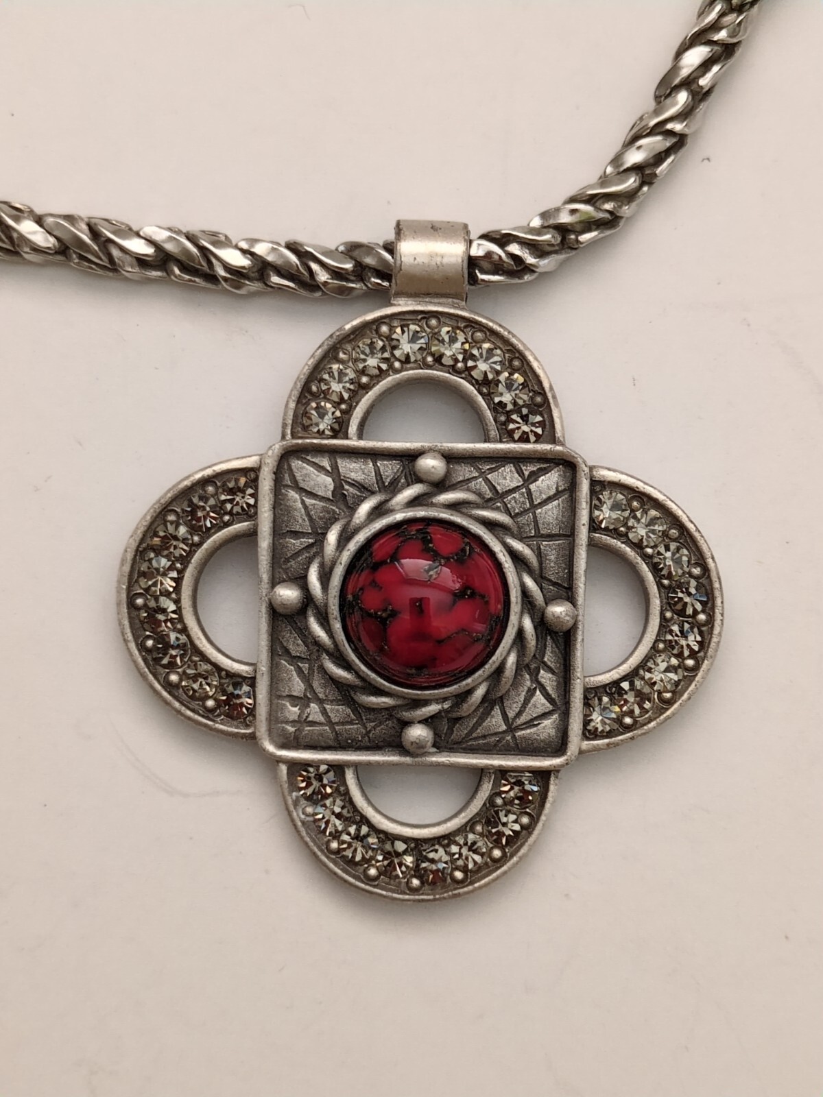 Pewter Rhinestone Medallion Necklace 21″ Fashion Burgundy Red Stone (cb2)