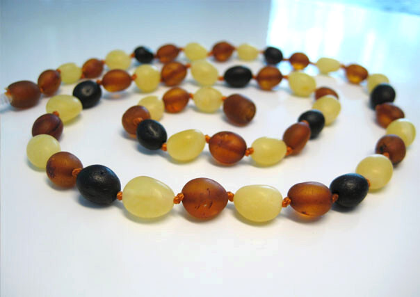 Genuine Multicolor Elegant Baltic Amber Necklace 19.7 in 50 cm !!!
