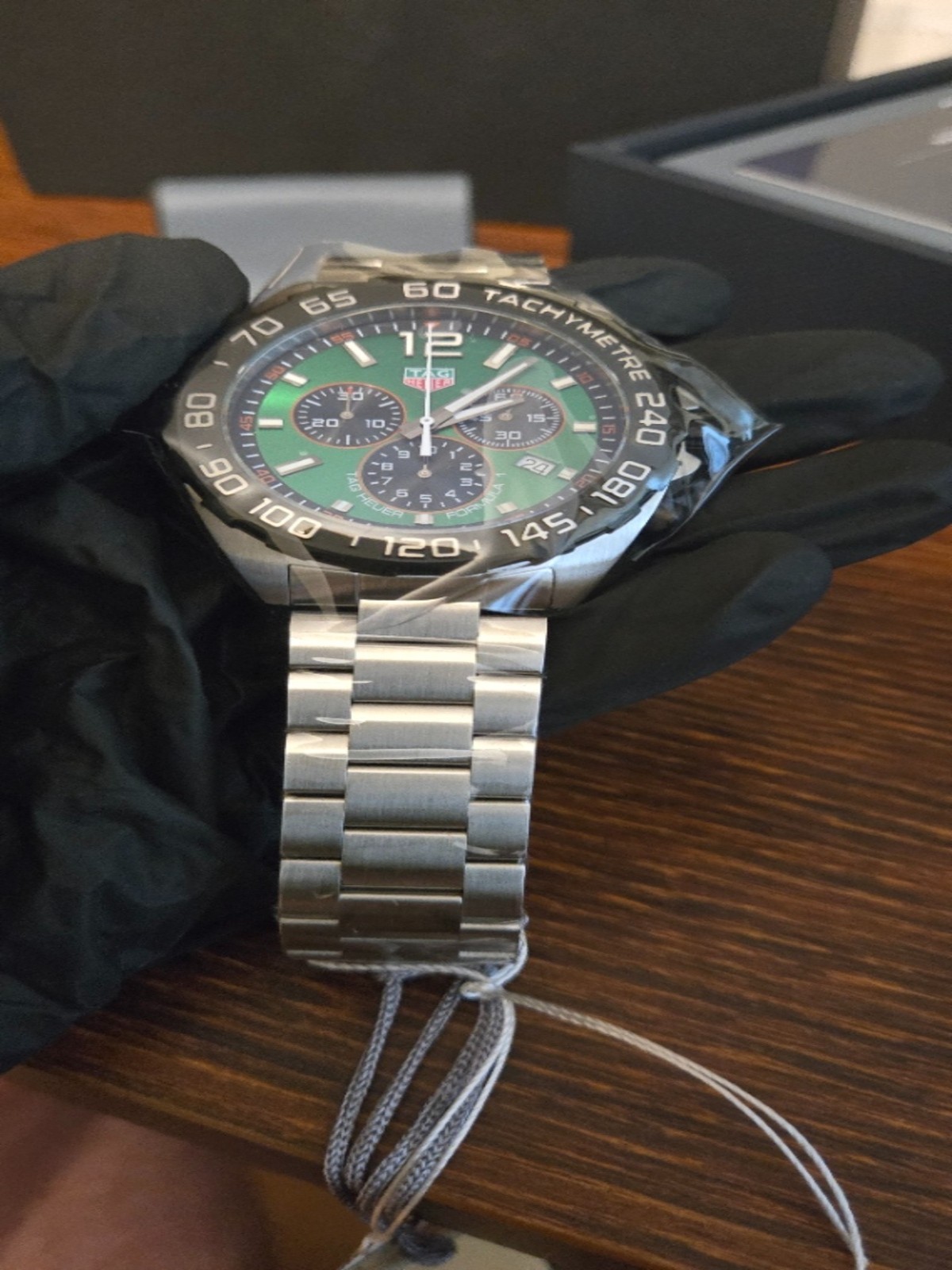 TAG Heuer Formula 1 Chronograph Green Dial Steel CAZ101AP.BA0842