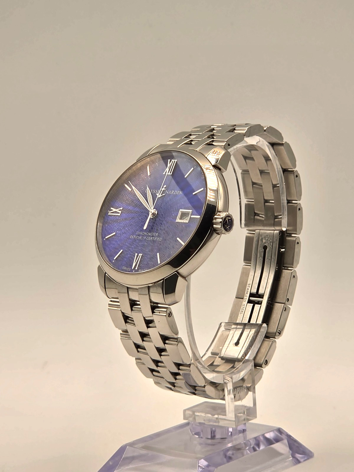 Ulyess Nardin 8153-111 Rare with factory Bracelet