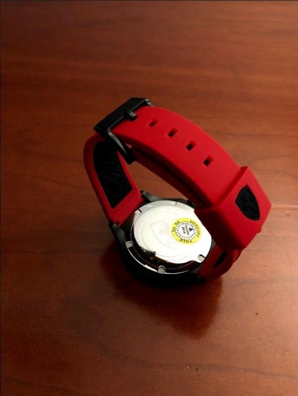 Ferrari Scuderia Race Day Silicone Red/Black Men’s 44mm Watch SF.03.1.34.0055 