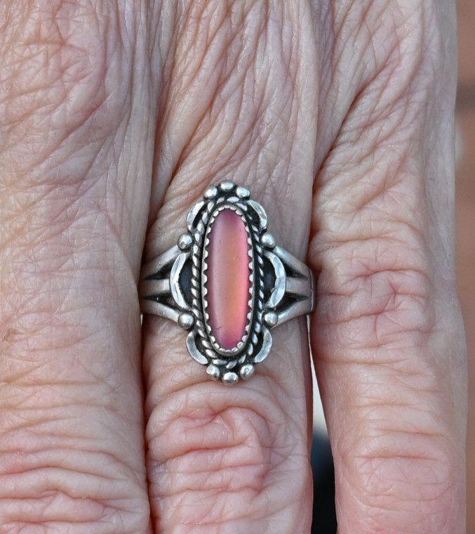 VTG Wheeler Manufacturing Sterling Silver Southwest Style Pink Agate Ring Sz 5.5