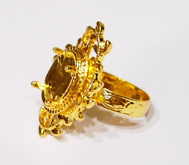 6 – 14x10mm Shiny Gold Victorian Deco Loop & Leaves Adjustable Ring Settings