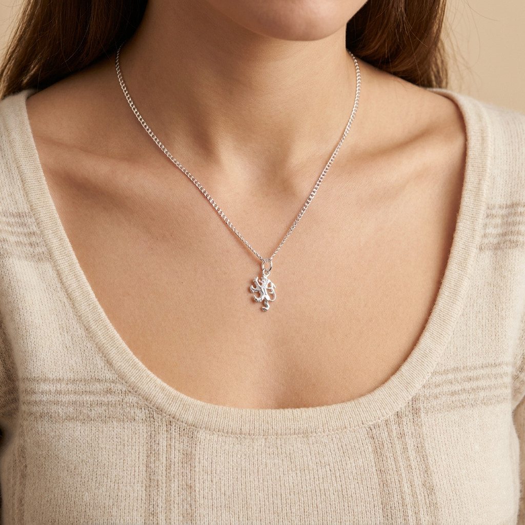 Sterling Silver Lion Rampant Pendant Necklace & Gift Box