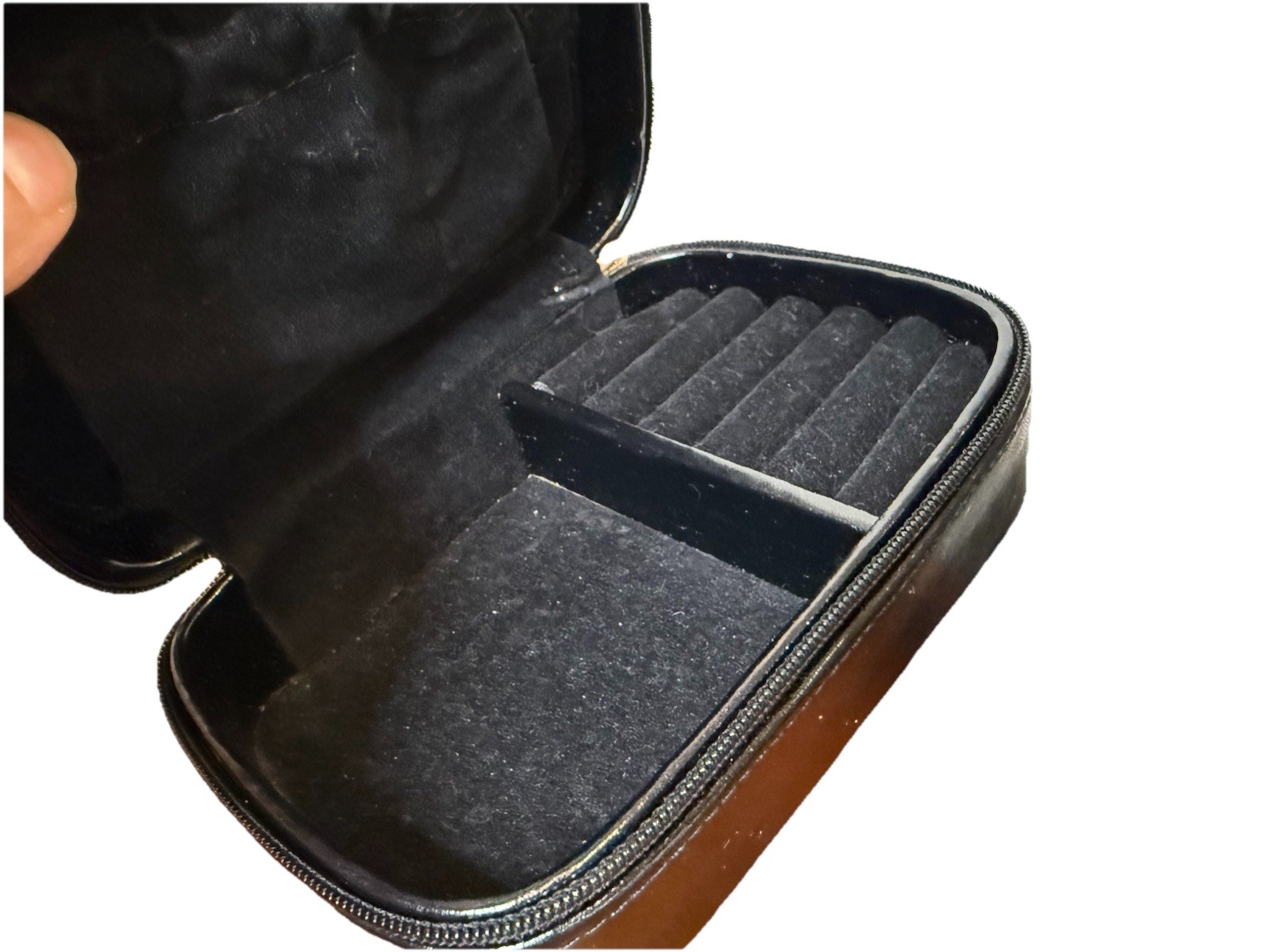 Black Travel Jewelry Case Faux Leather Zip. Velvet lining excellent condition.