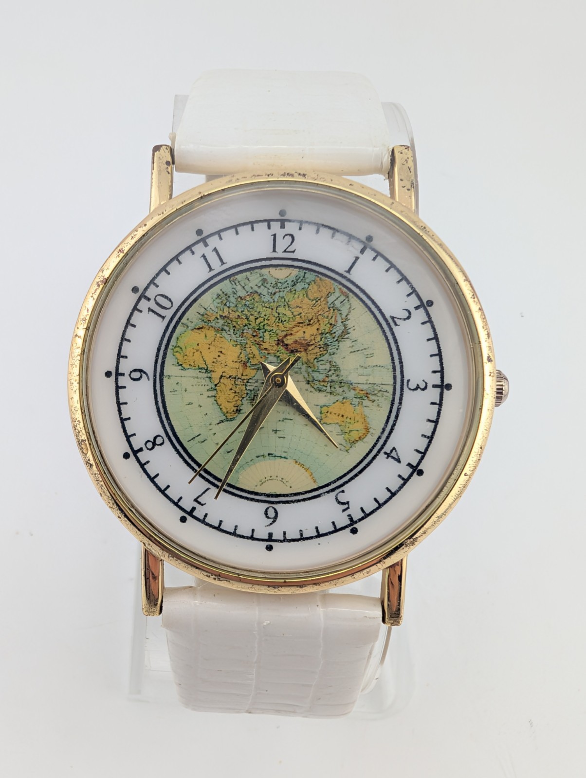 World Map Women’s Quartz Watch 38mm Gold Case White Band- New Battery