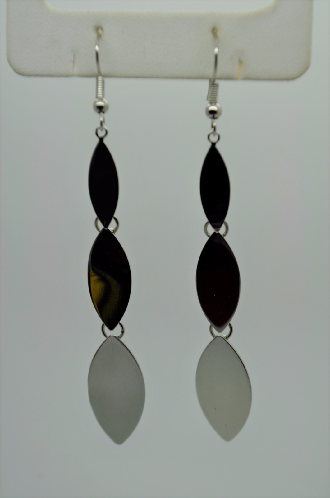 E001 Cute Oval shape style Light weight silver plated Dangle Fashion Earrings