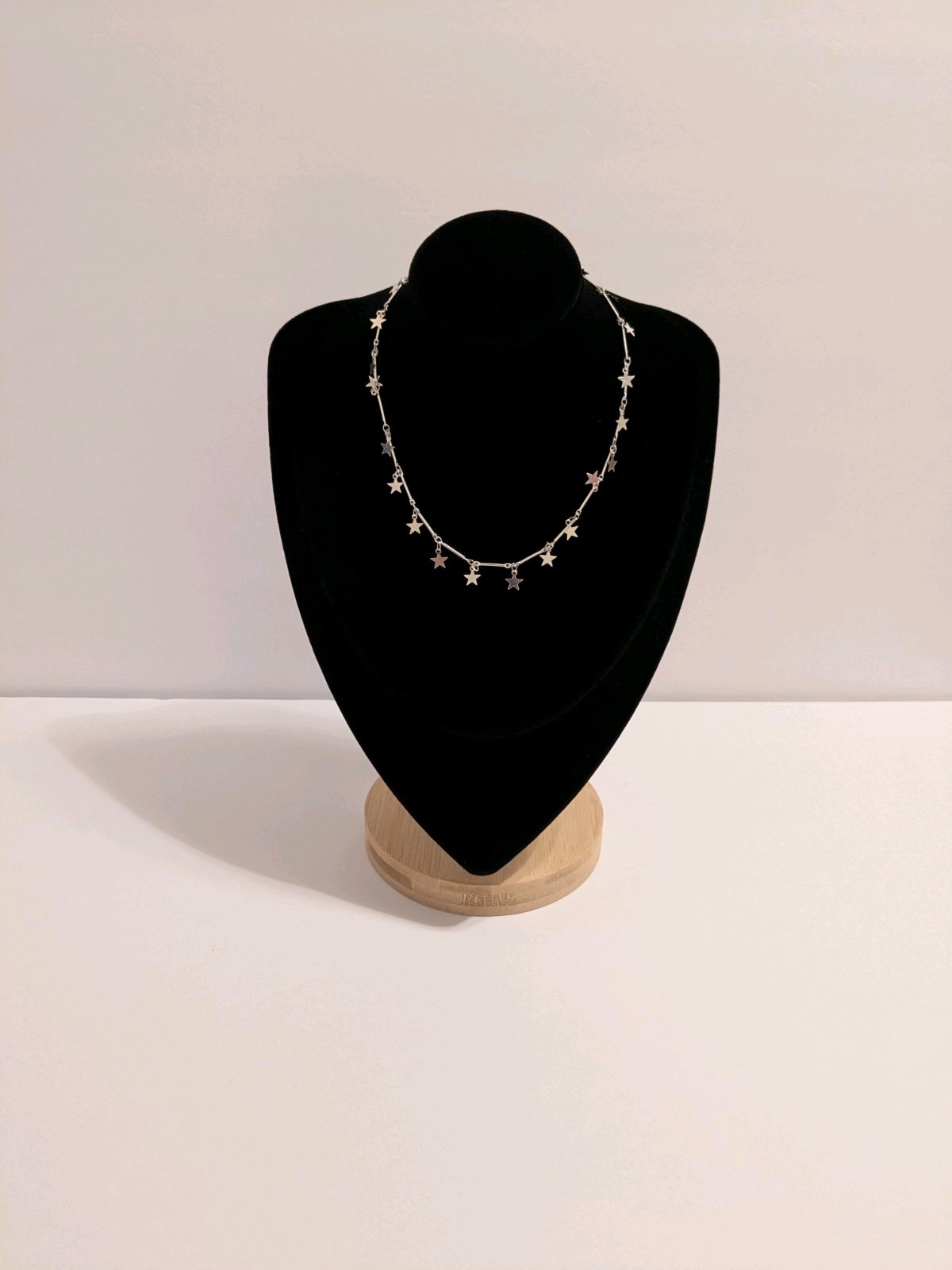 Silver Tone Celestial Stationed Star Pendants Fashion Necklace. 14″. Dainty.