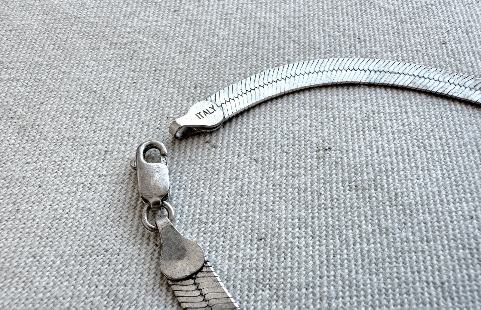 .925 Sterling Silver Herribone Flat Chain Bracelet | Made In Italy