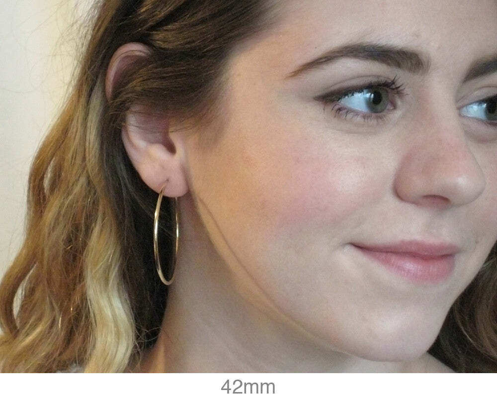 14k Yellow Gold Continuous Endless Hoop Earrings (1.5mm), All Sizes