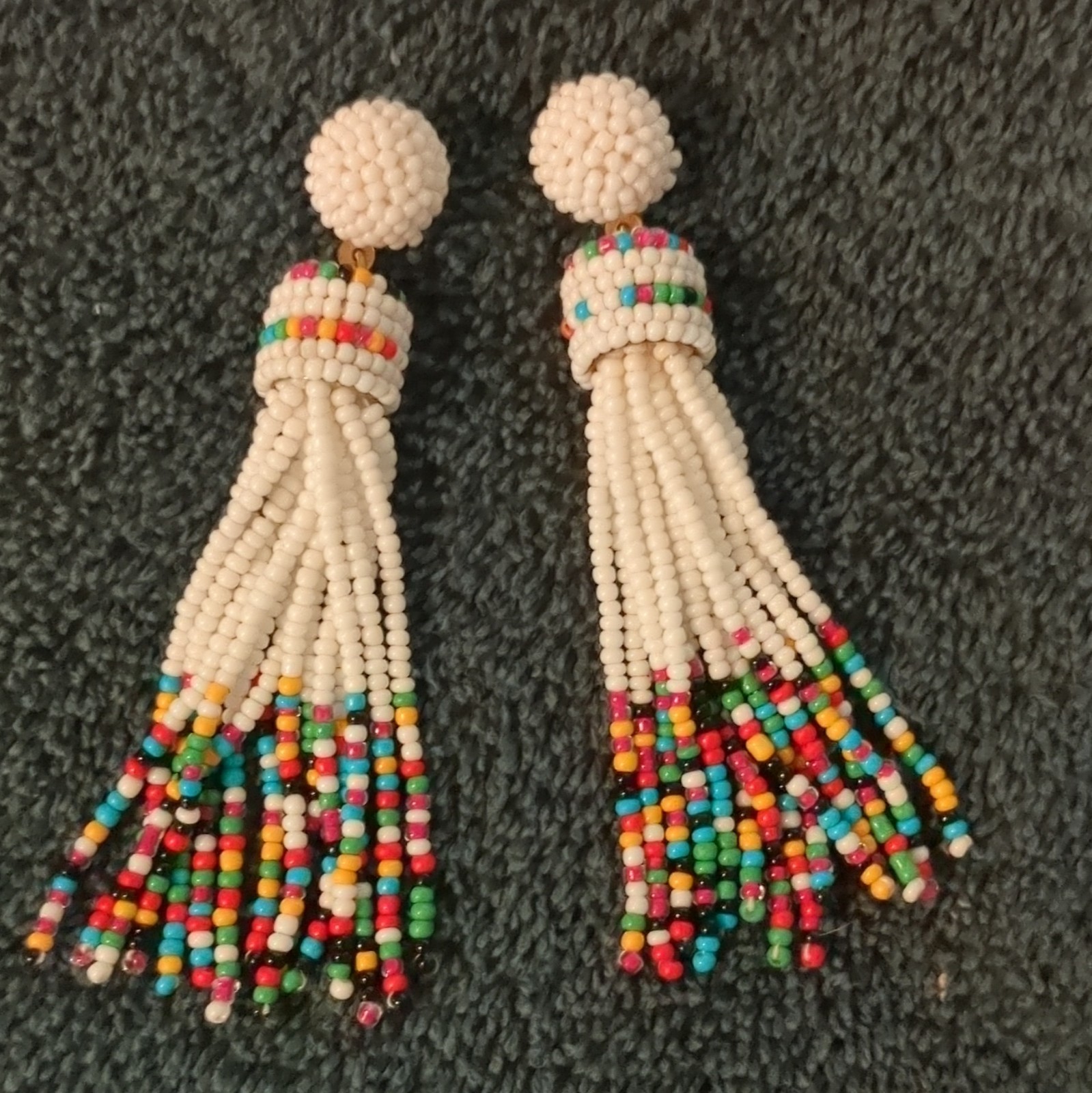 Handmade Seed Bead Beaded Earrings Native American Style 3.5” Long
