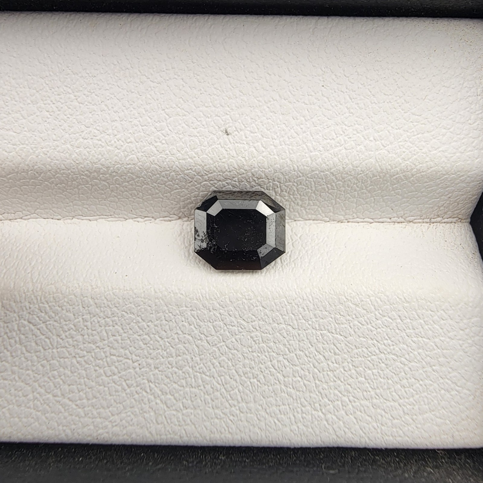Natural Black Diamond – Weight 1.29 Carats – Jaipur Gemological Lab Certified