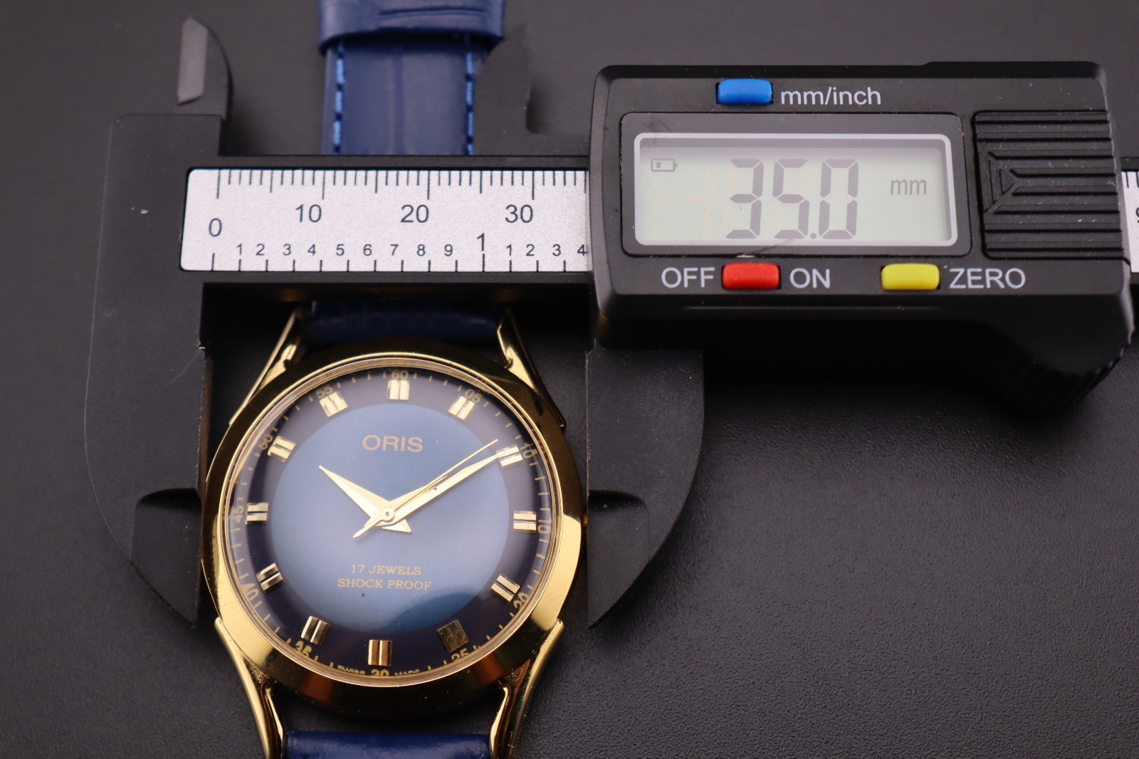 Vintage ORIS Swiss Hand-Wind Classic Mechanical Collectible Men’s Wrist Watch