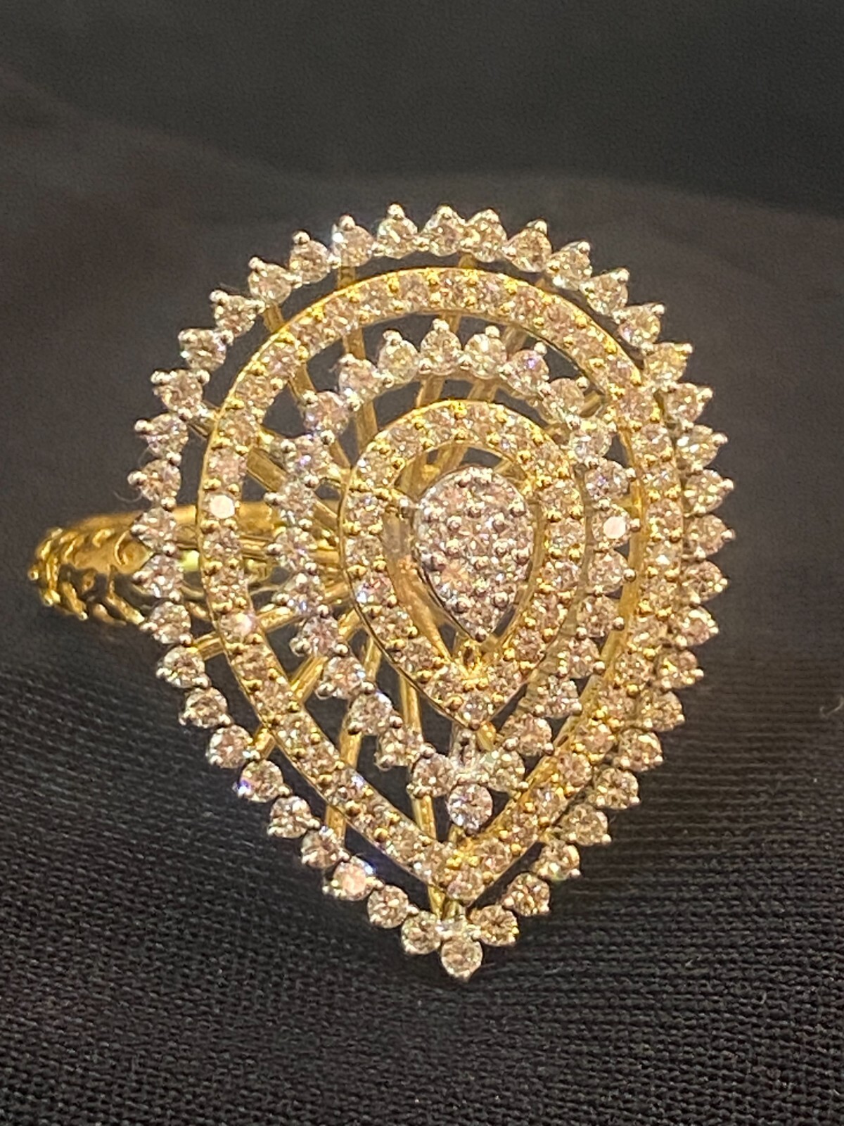 Stunning 1.90 Cts Round Brilliant Diamonds 4-Row Halo Wedding Ring In 14K Gold