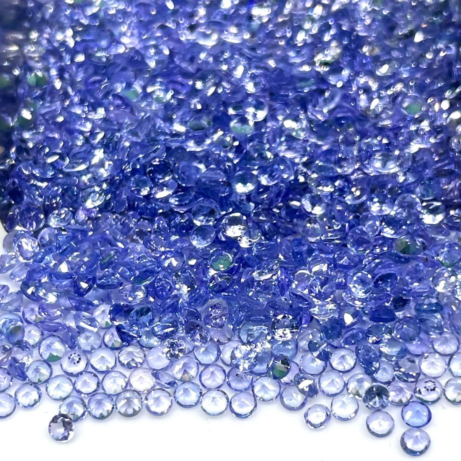 100 Pcs Natural Tanzanite 2mm Round Cut Sparkling Loose Gemstones Lot 3.75 Cts