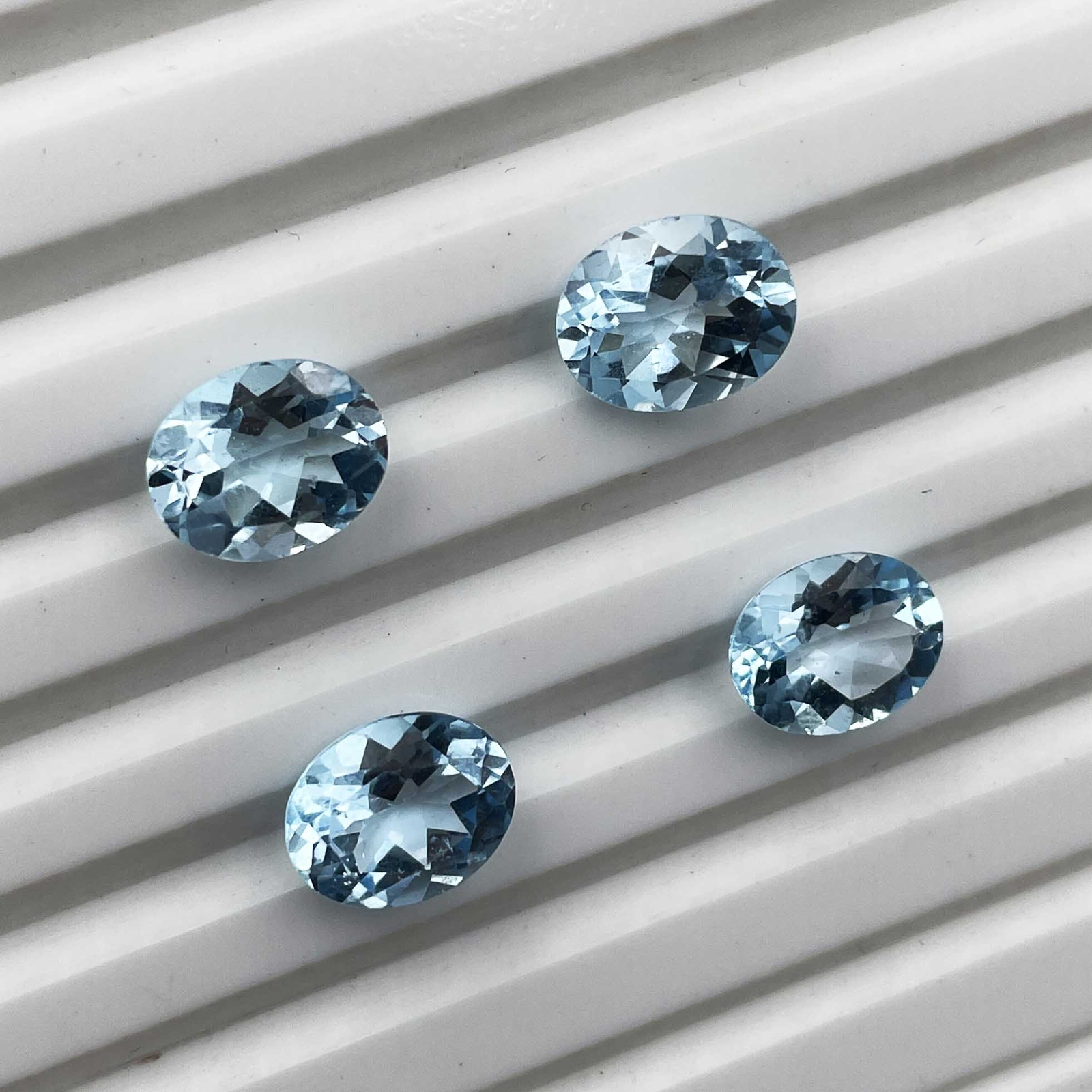 Natural Sky Blue Topaz Oval Cut Loose Gemstone Lot 4 Pcs 8*10 MM 11.50 CT