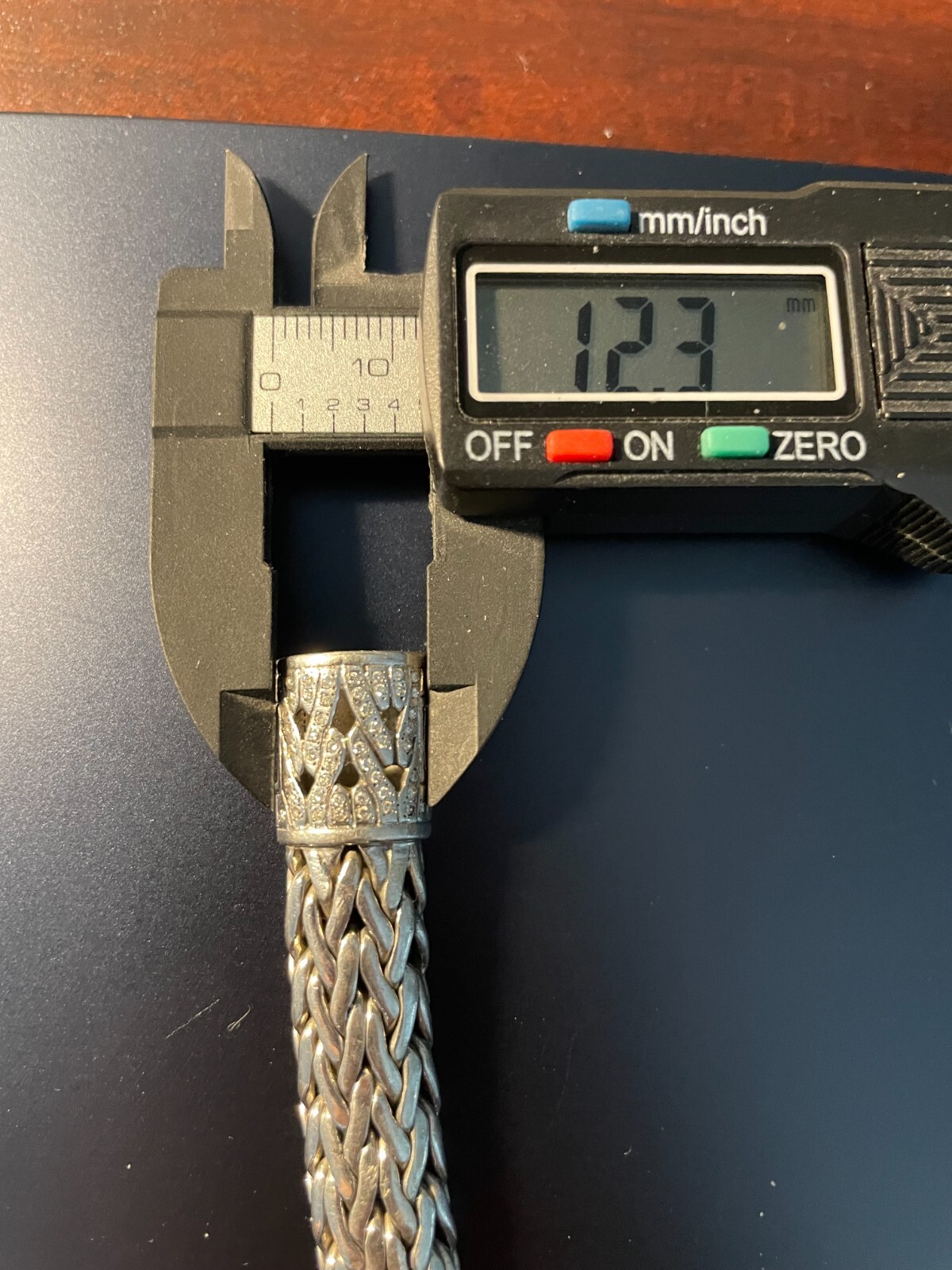 John Hardy 2001 Diamond 10.8MM Bracelet 18K , 925