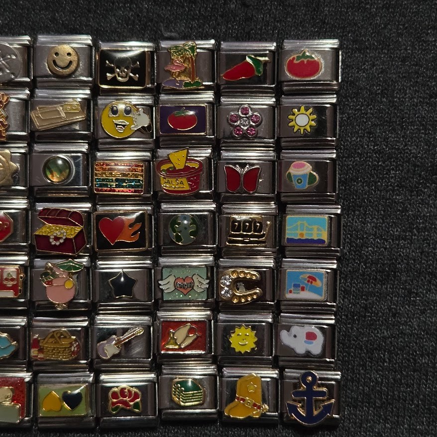You Pick – Retro Y2K 2000s Italian Charm Link Random Mixed Themes Cute Symbols