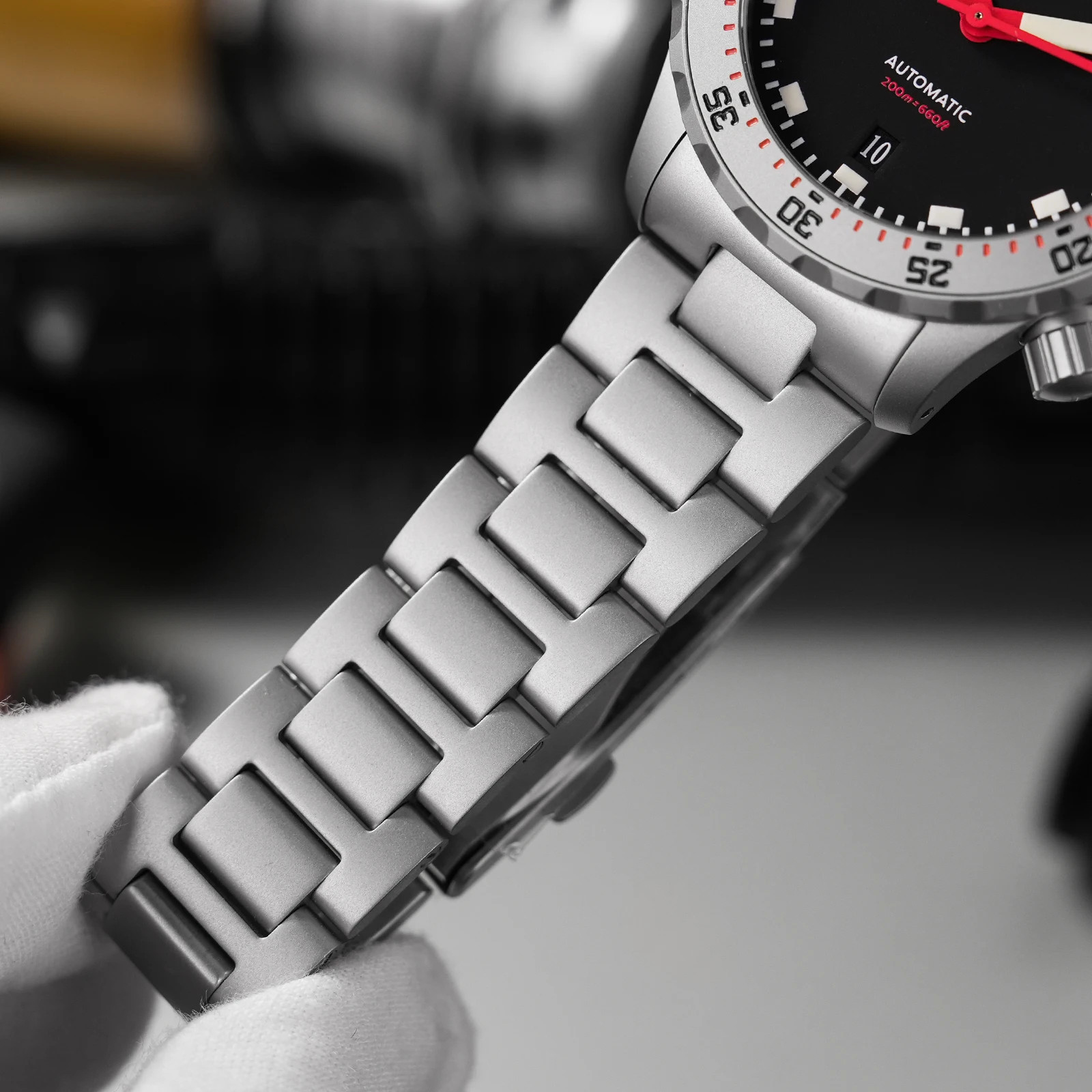 39mm Automatic Watch PT5000 Sapphire Luminova 200M Waterproof Stainless Steel
