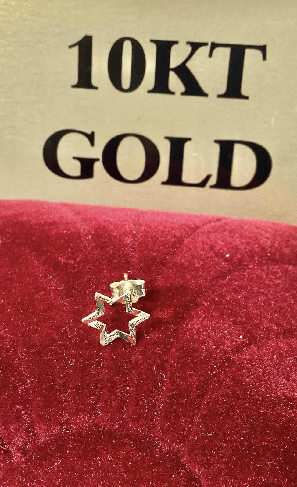 NWOT 10 KT Stamped Single Diamond Cut Star Stud For Pierced Ear Unisex