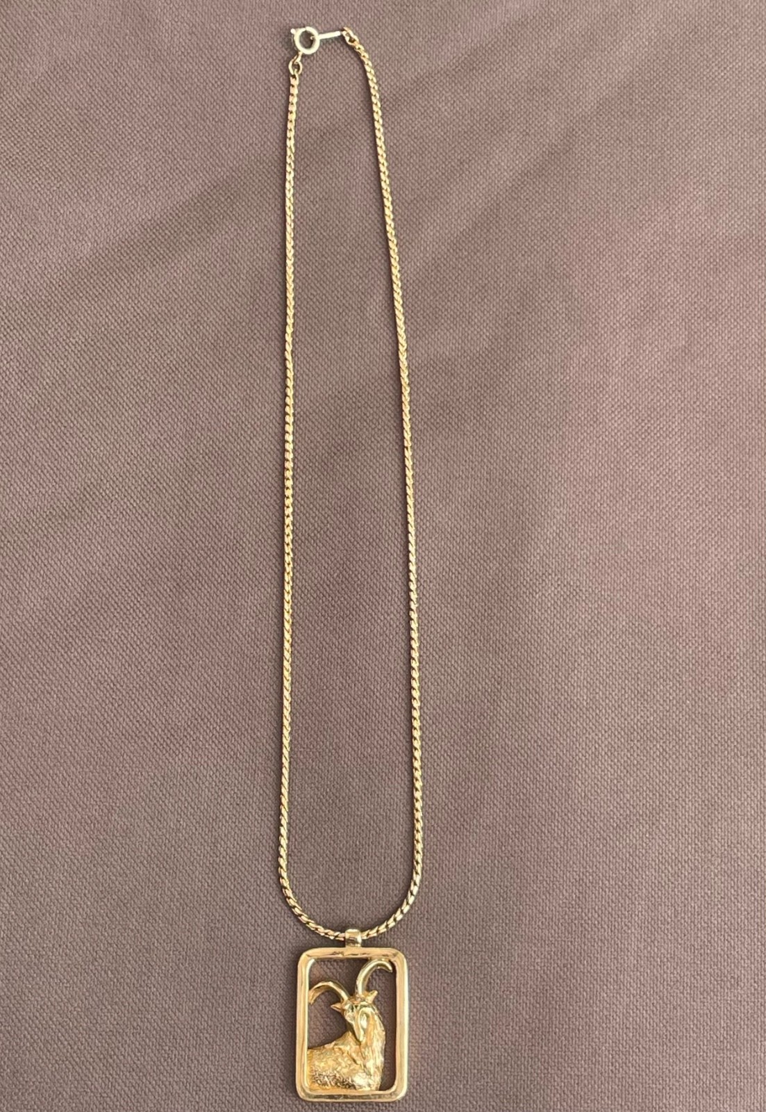 Vintage AVON Zodiac Capricorn Gold Tone Necklace Pendant W Clear Rhinestone