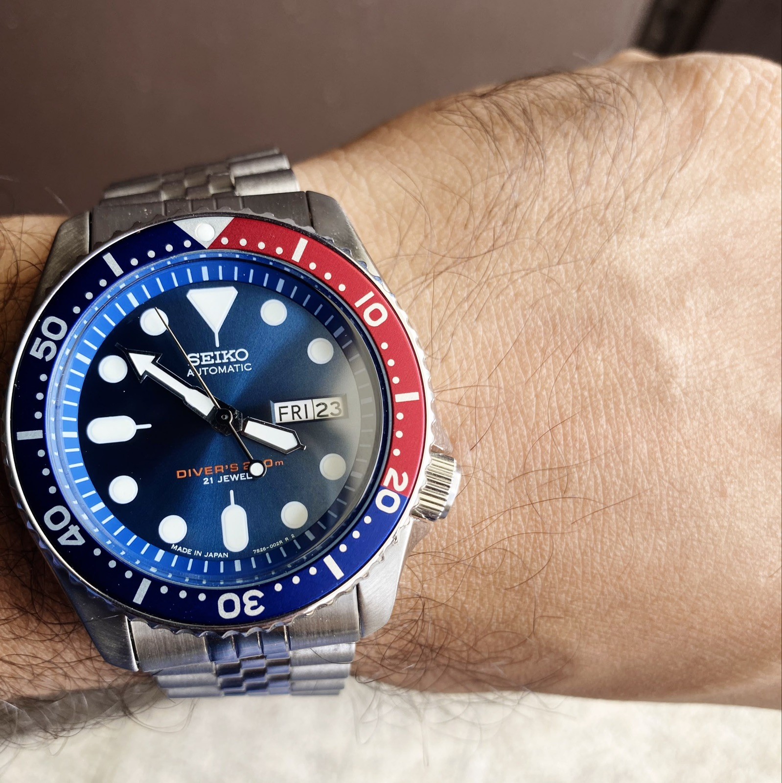 Seiko SKX009 Automatic Diver Watch Pepsi Bezel Day-Date Jubilee Bracelet Watch