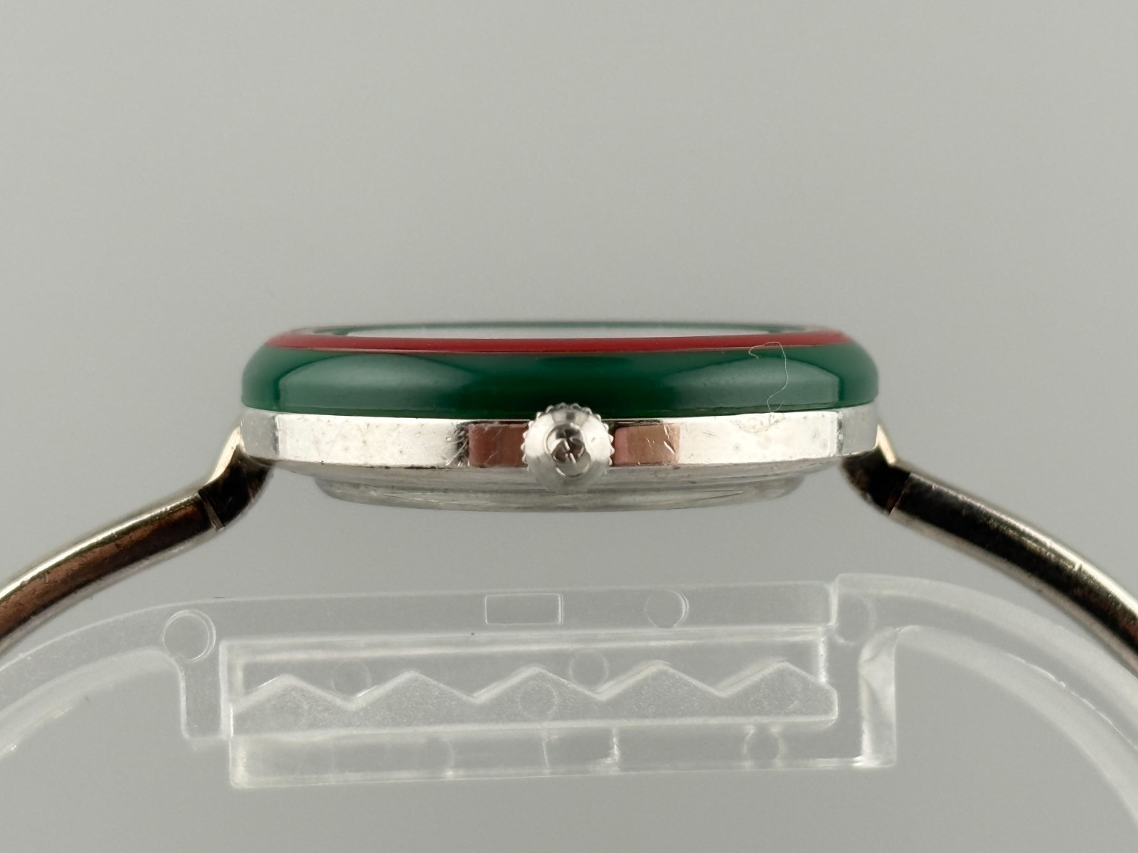 [Very Good+5] Gucci Change Bezel 11/12.2 Silver Serry Line Watch Auth
