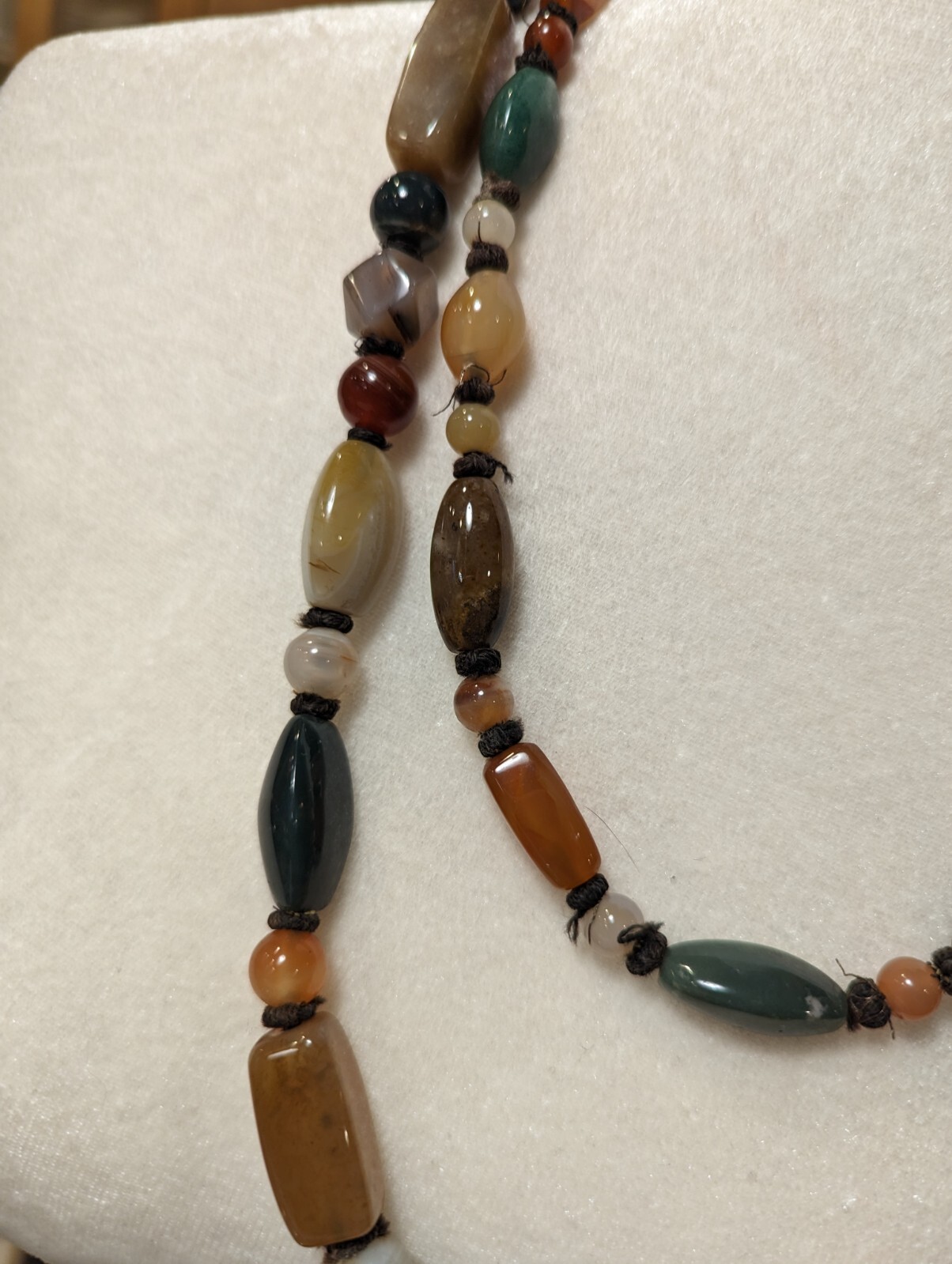 Semi Precious Polished Agate 54″ Necklace Hand Knotted Southeast Asia VNTG 1960s