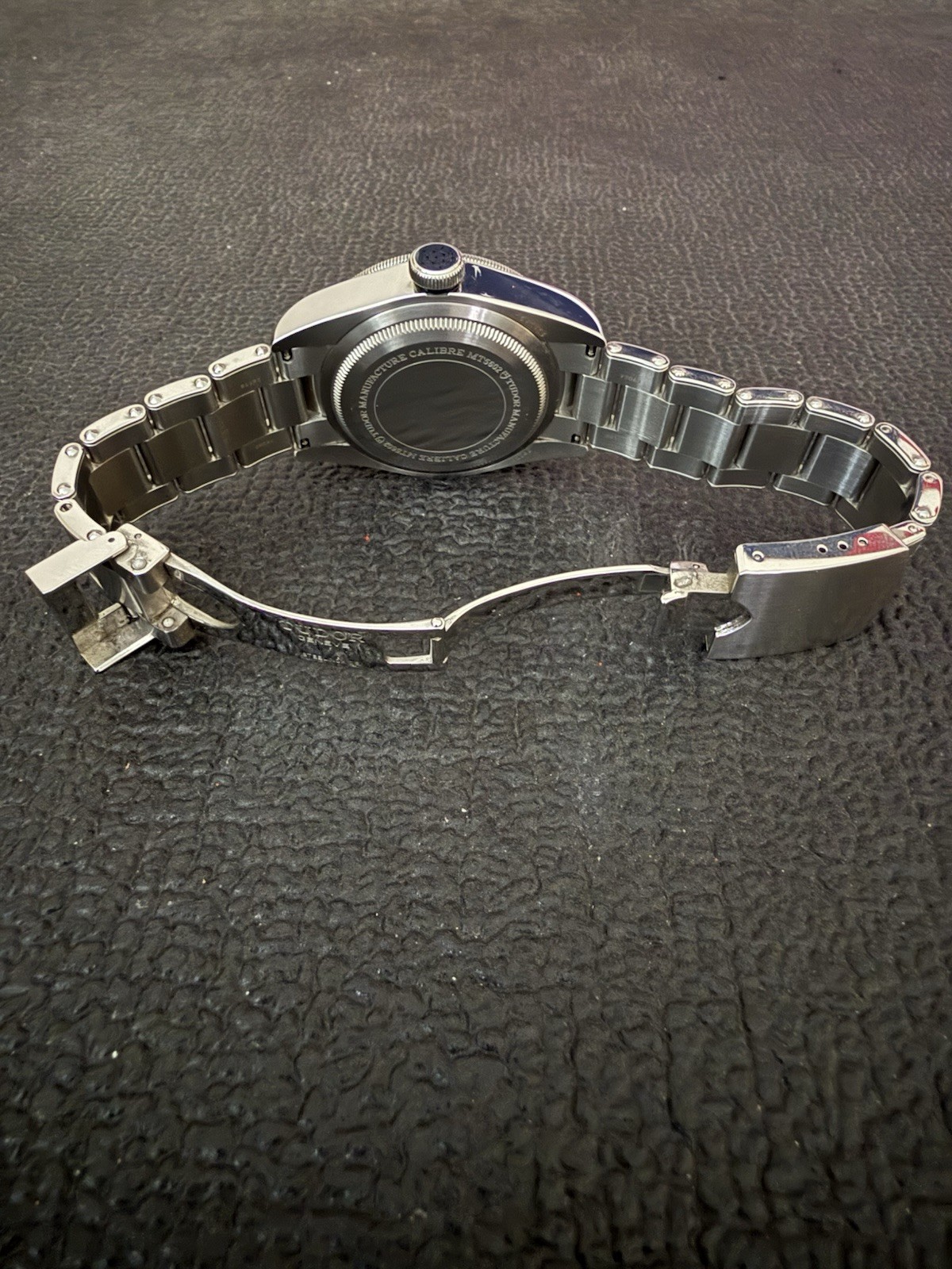 TUDOR Black Bay 79230B