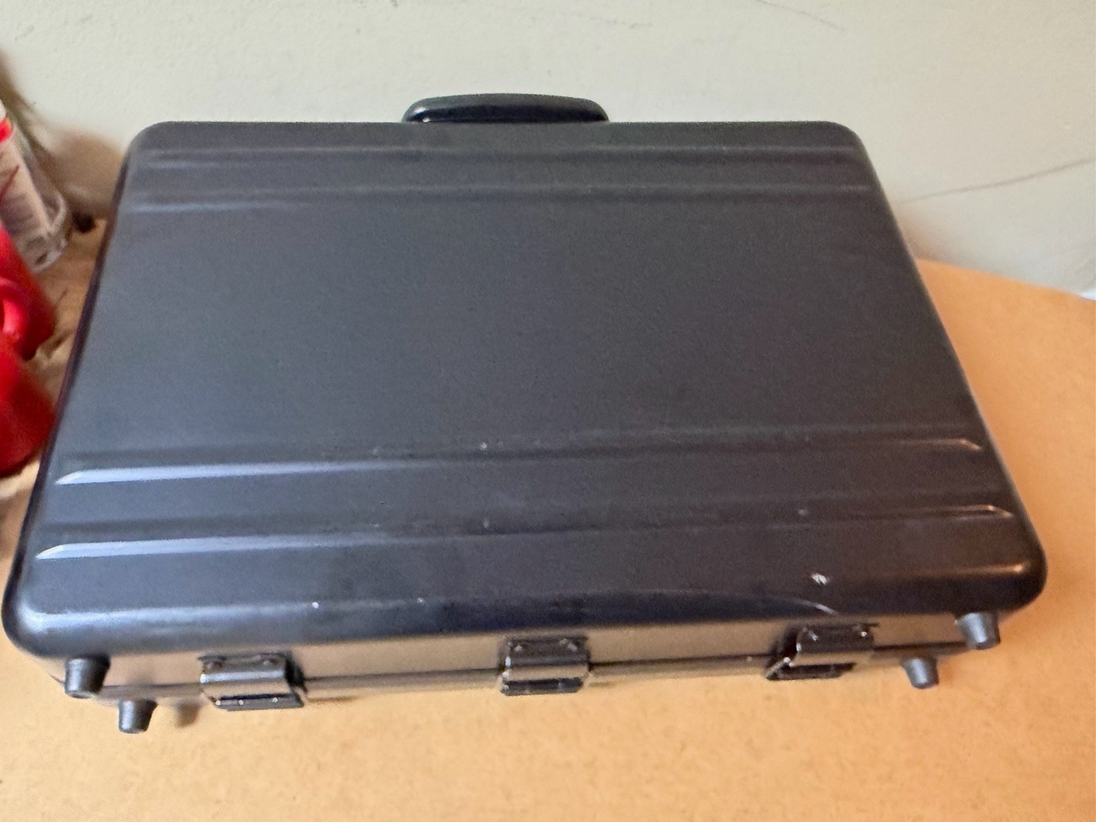 Invicta 18 Slot Black Reserve Edtn Aluminum Watch Case Briefcase Combo Lock EUC