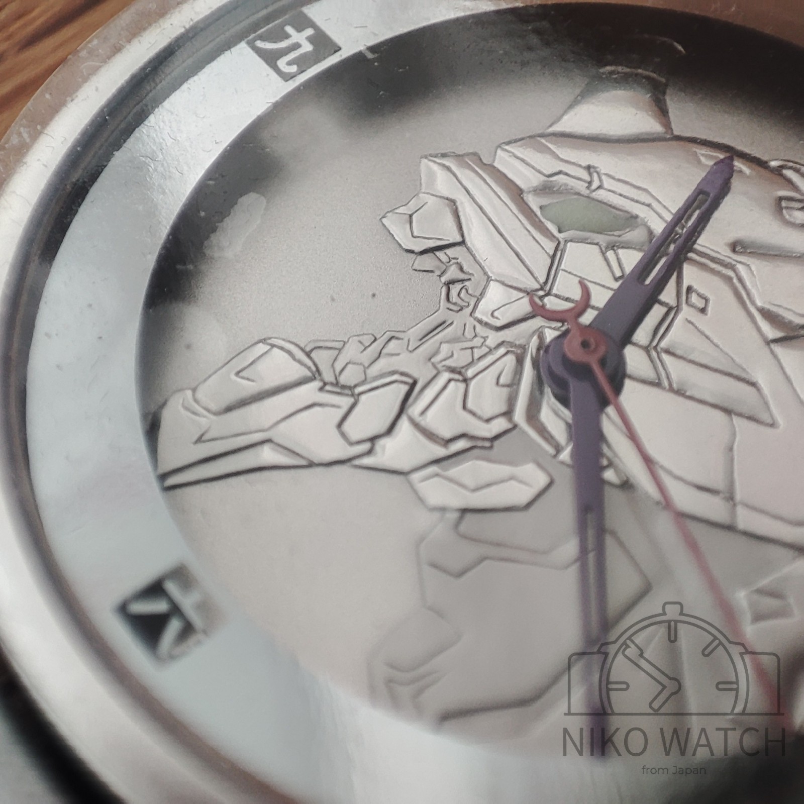 Evangelion EVA Unit 01 silver watch Mens w/Wooden Box & Paper [Near Mint+]