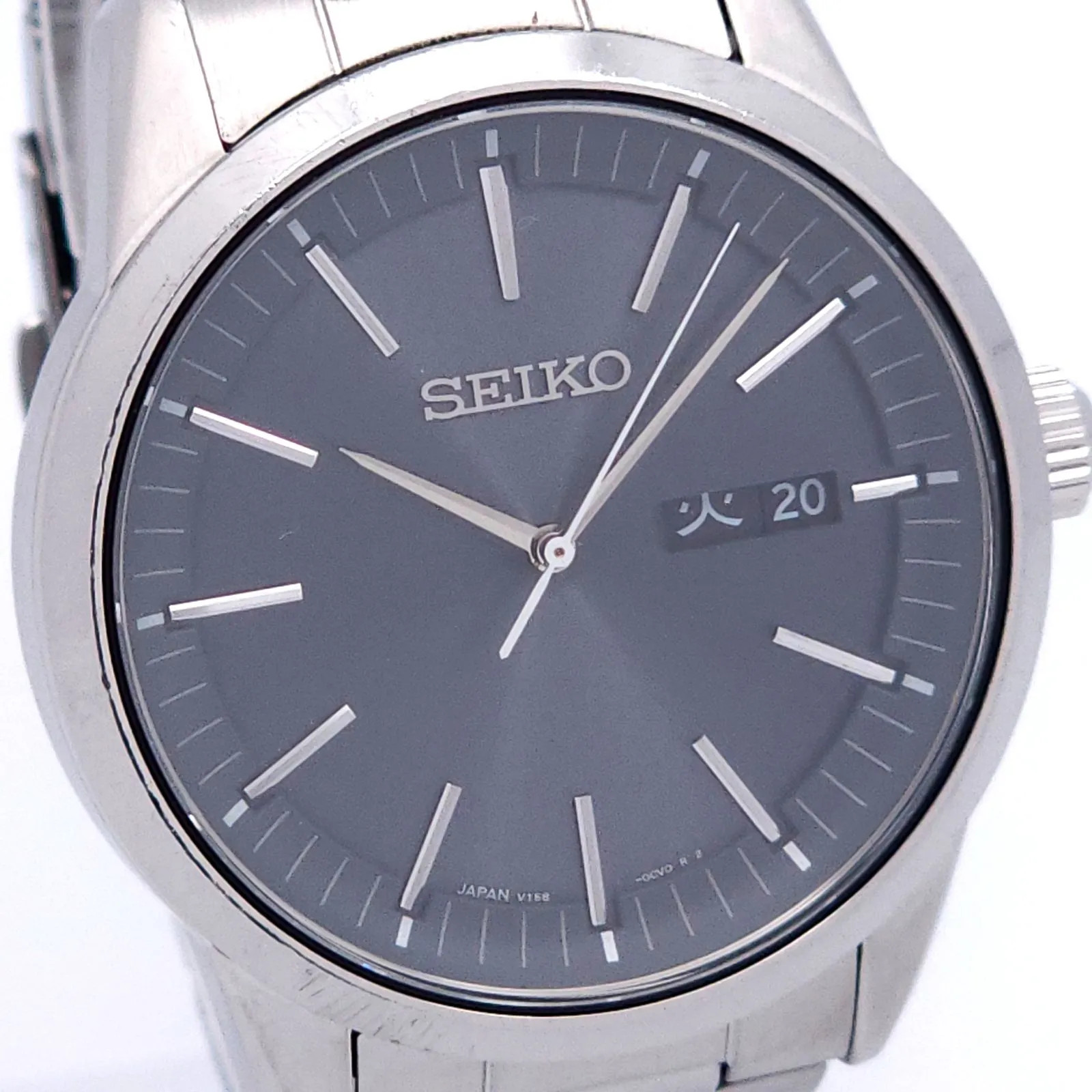 SEIKO V158-0AM0 Solar Quartz Watch, Working Condition
