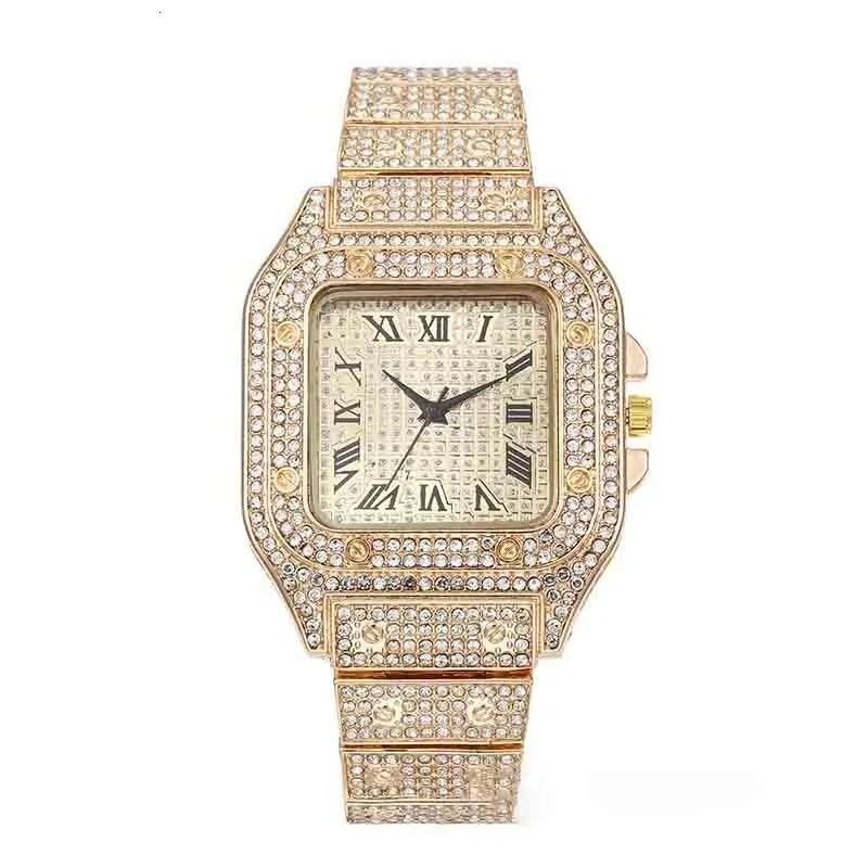 Iced Out Rhinestone Studded Watch Stainless Steel Strap Alloy Case Luxury Watch