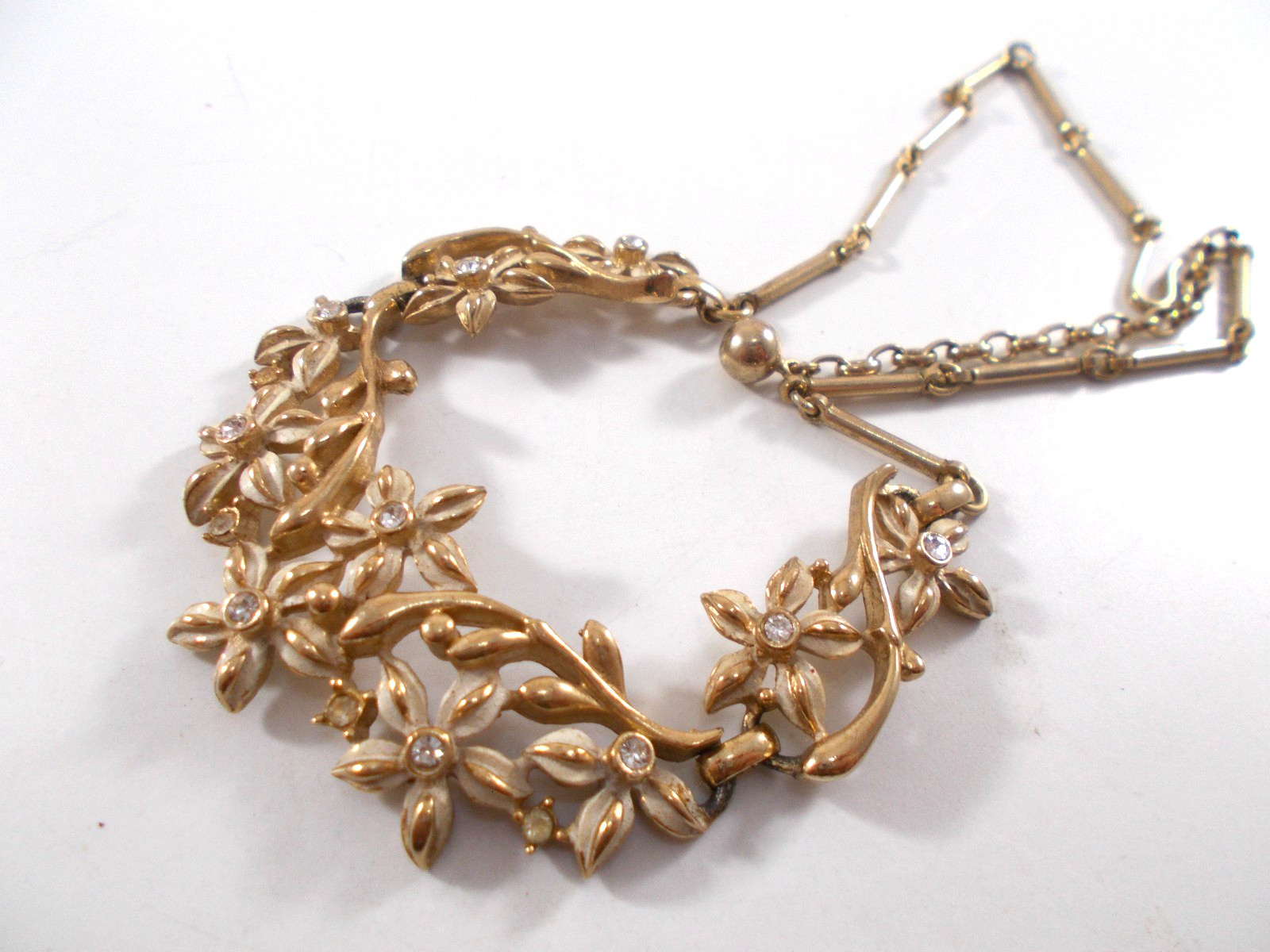 Vintage Gold tone White Enamel and Rhinestones Flowered Front Choker Necklace