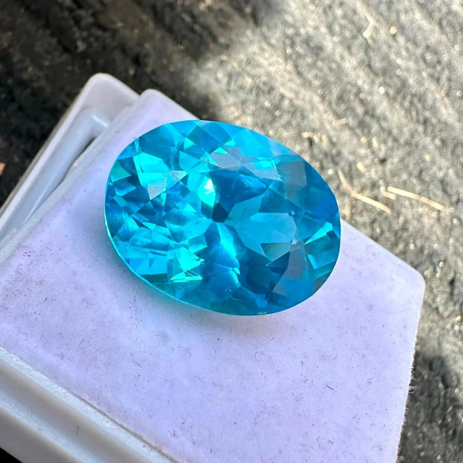 Natural Certified Neon Blue Paraiba Tourmaline 31.44 Ct Oval Cut Loose MR Gems A