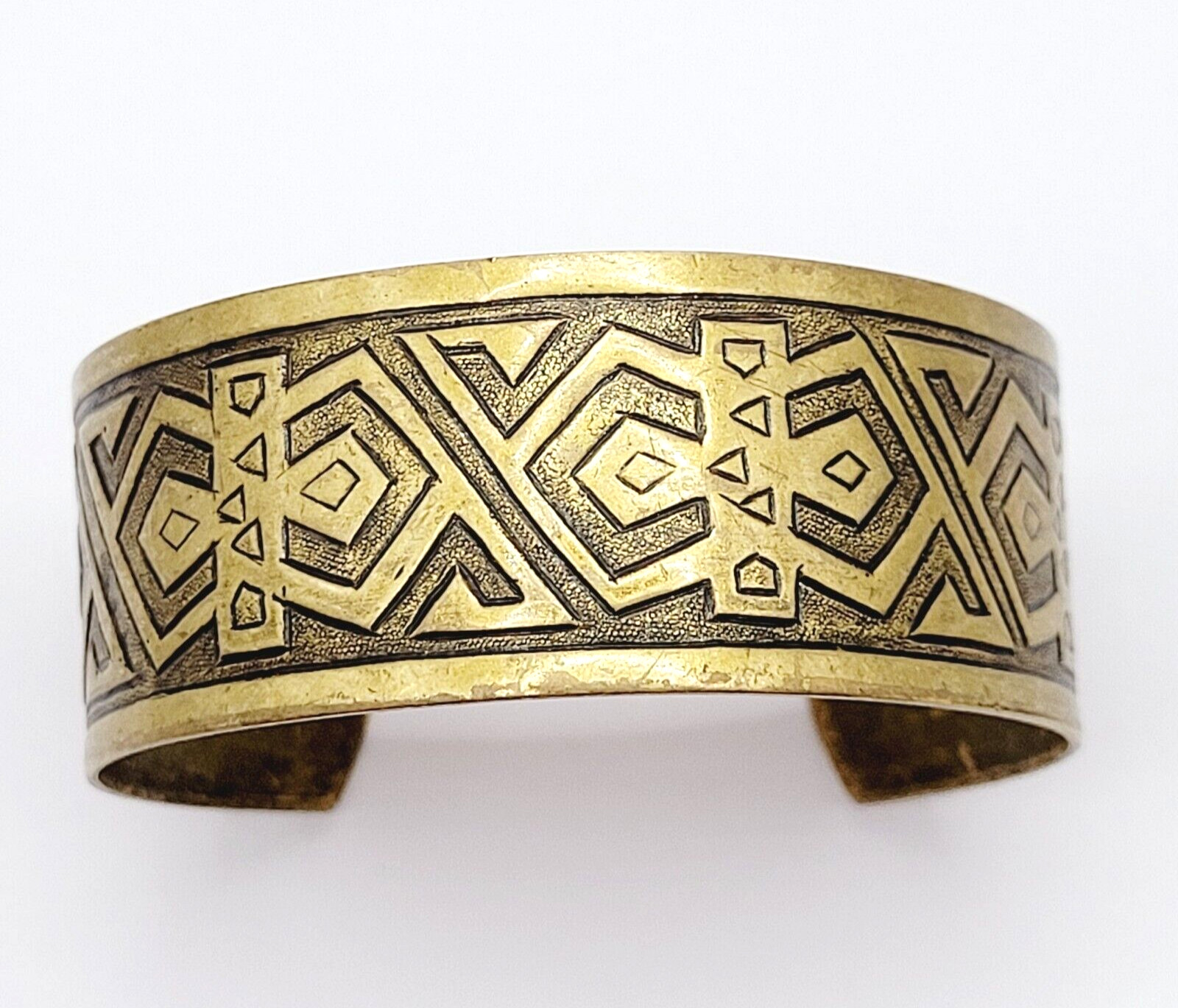 Southwestern Native Tribal Pattern Copper Vintage Cuff Bracelet with Brass Color