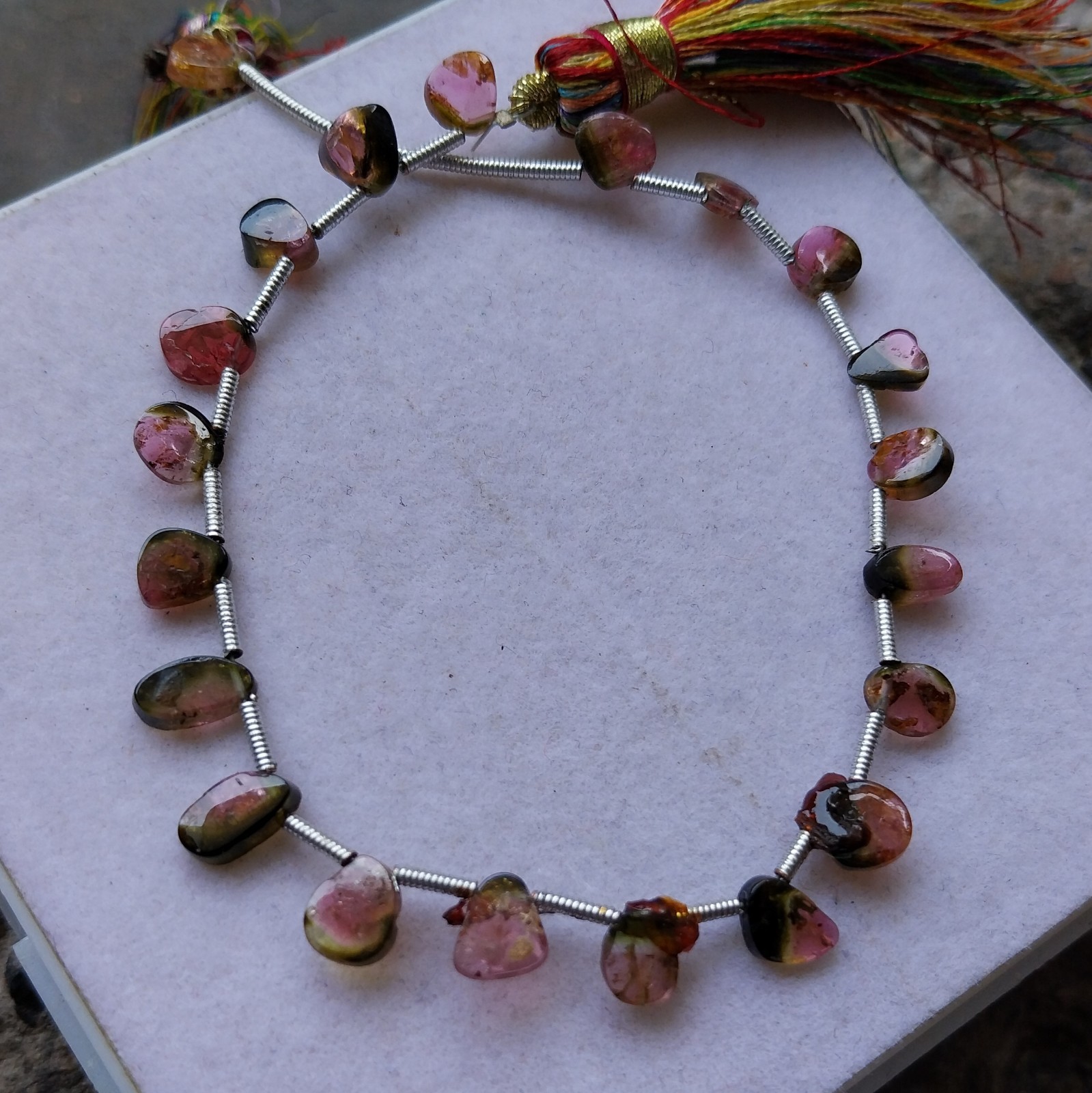 22 Ct 5.5×4.5-8×4 MM Natural Smooth Bi Color Tourmaline Slice 8 Inch Beads