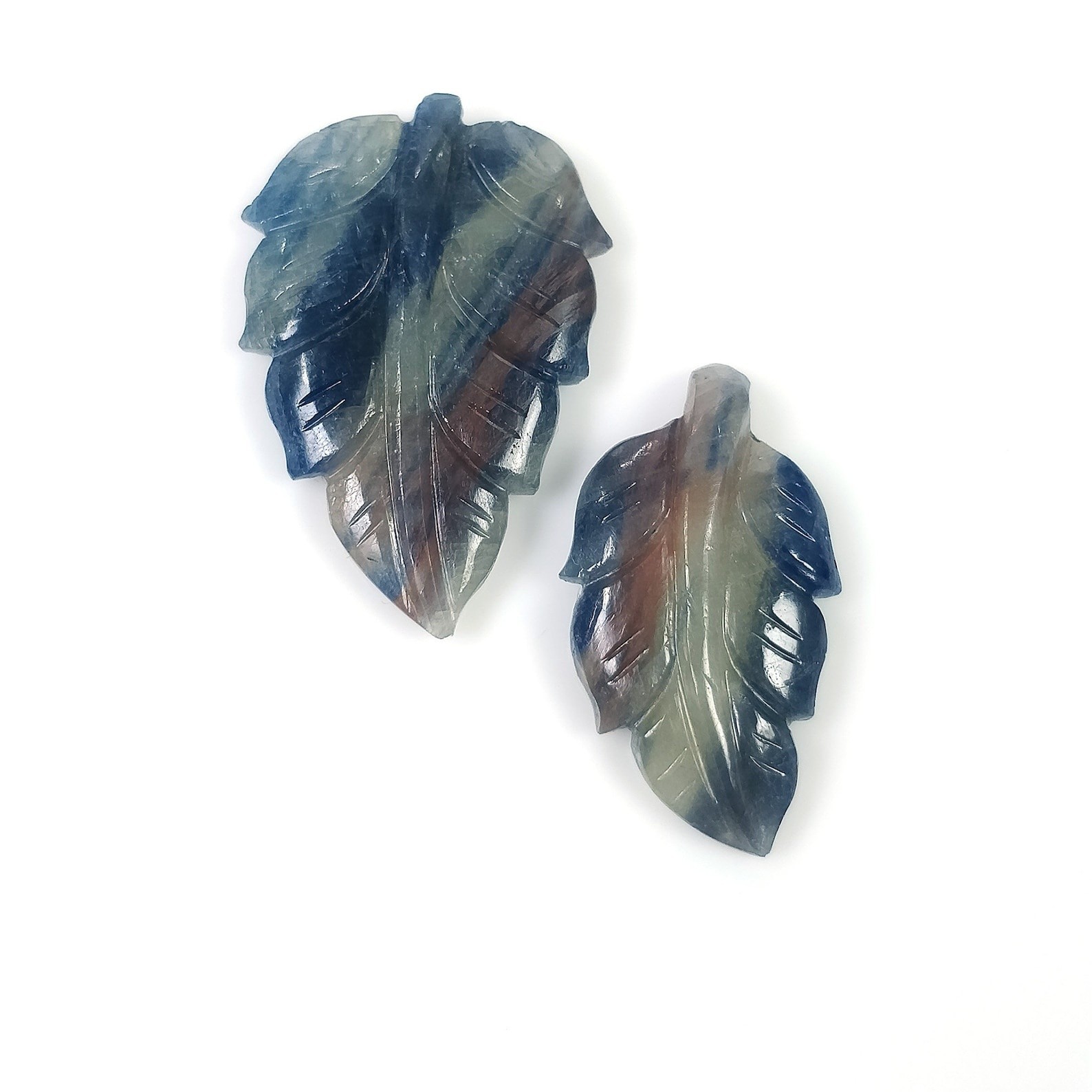 31.86cts Multi Sapphire Natural Gemstone Bi-Color Leaf Carving 25*14mm – 29*20mm