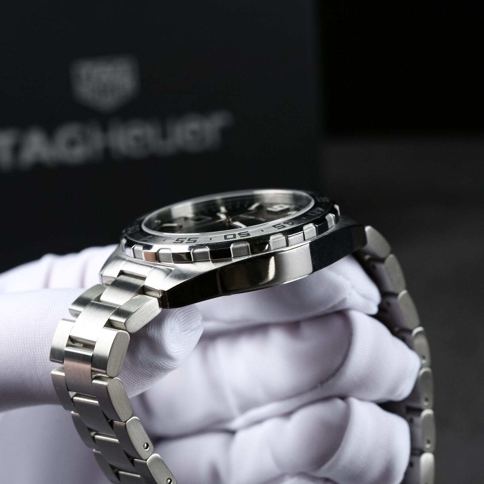 Authentic Full Set Unworn 41mm Tag Heuer WAZ1112.BA0875 Formula 1 men’s watch