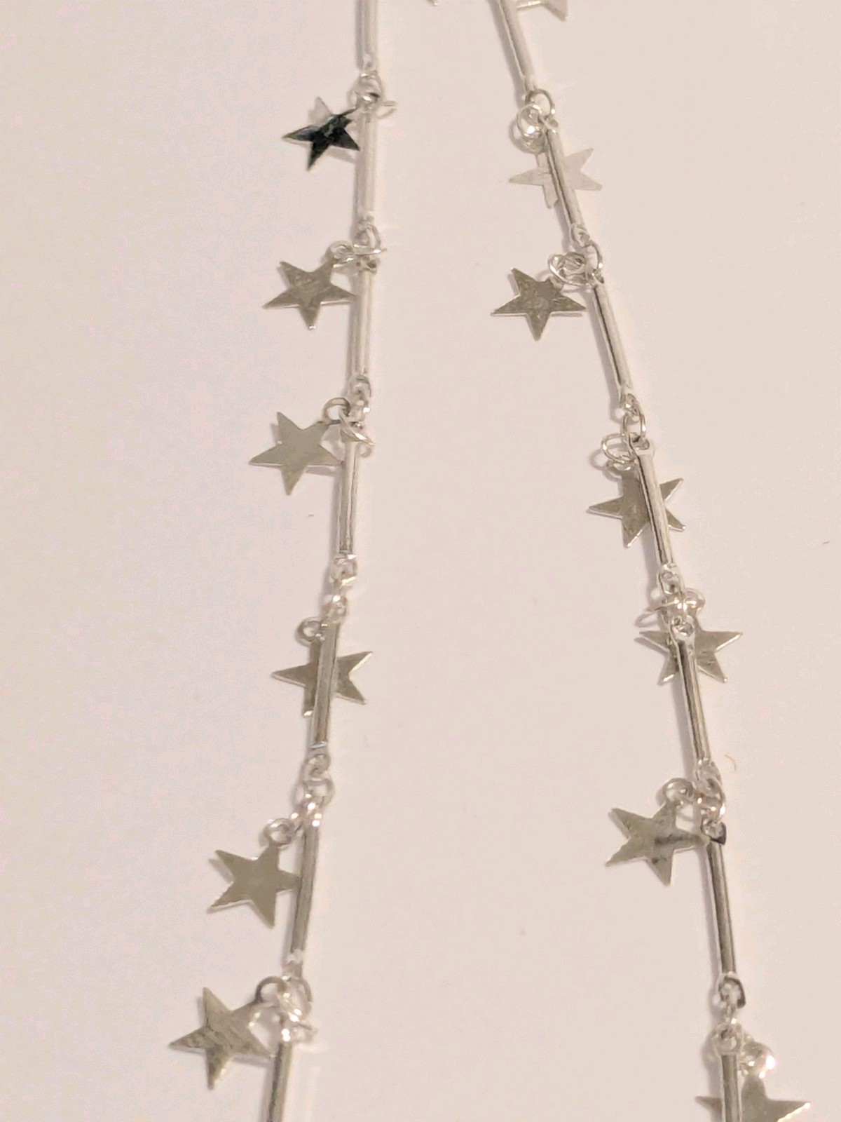 Silver Tone Celestial Stationed Star Pendants Fashion Necklace. 14″. Dainty.